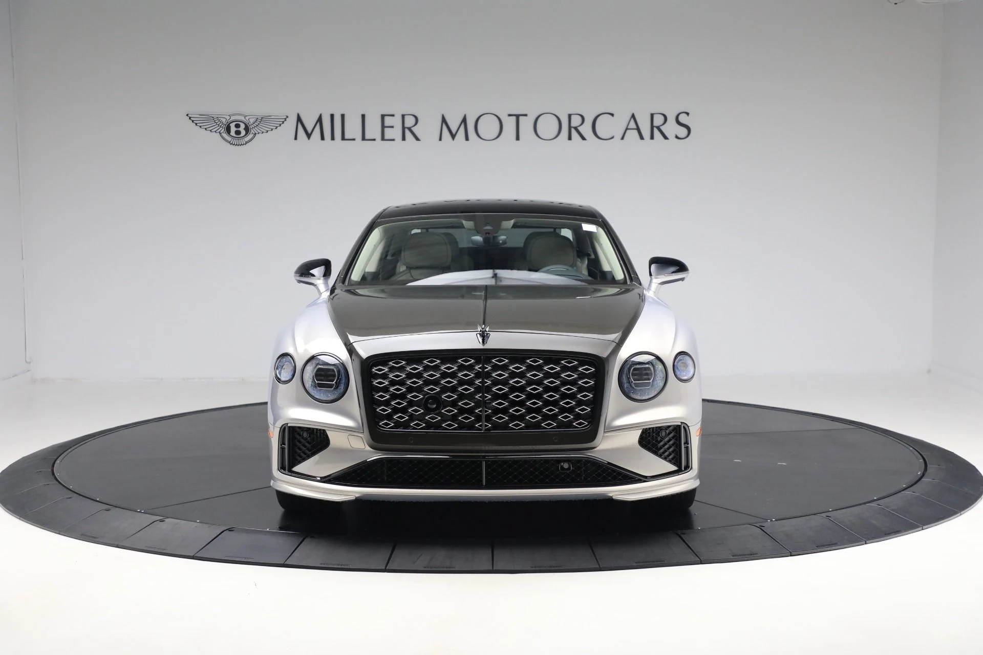 mph011_1481867588_New_2025_Bentley_Flying_Spur_Mulliner_0f9d0c5a58