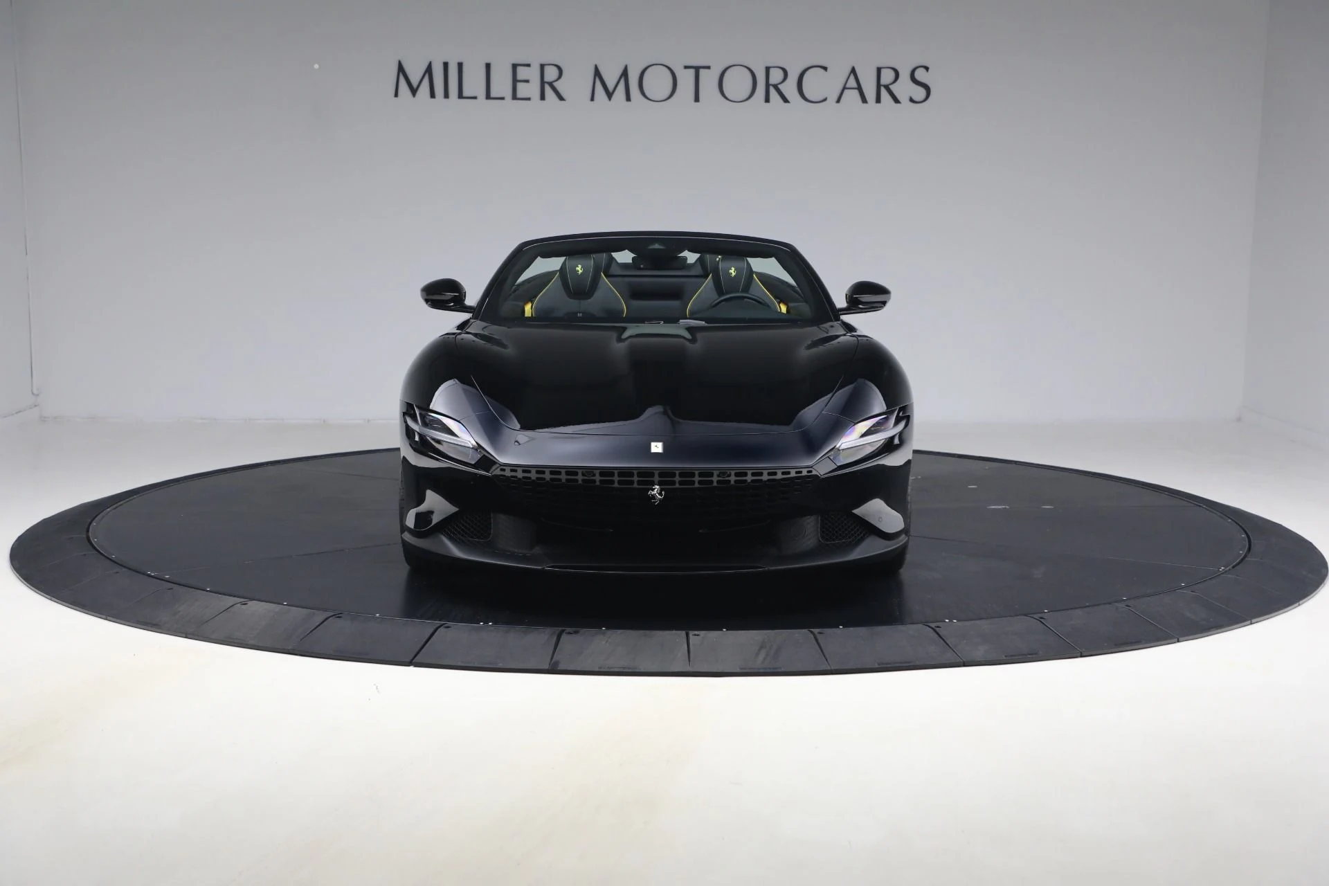 mph011_1485608584_Used_2025_Ferrari_Roma_Spider_1772825641_d012a4d6bd