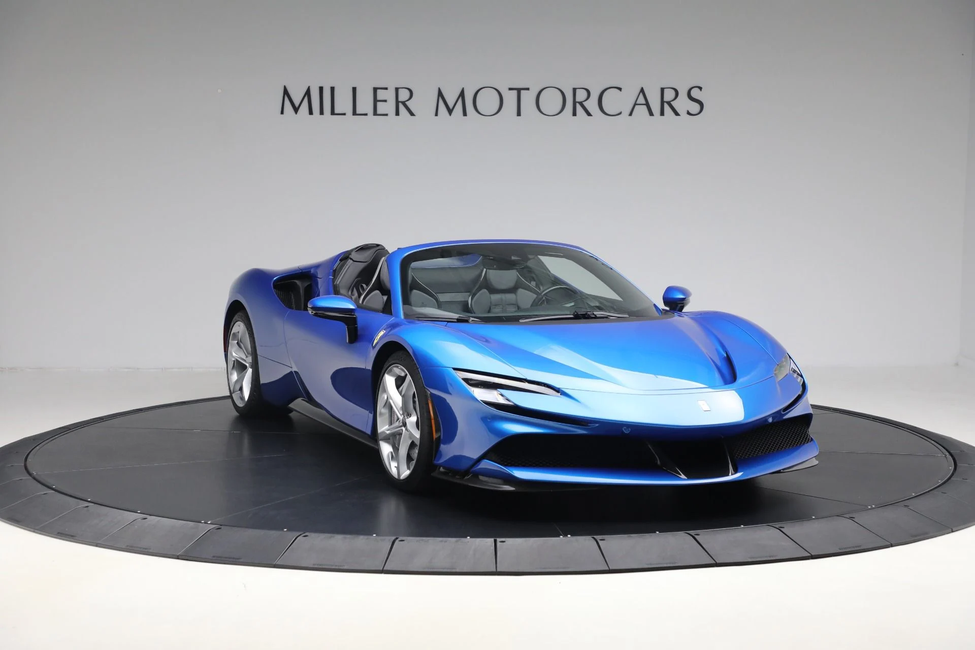 mph011_1485776695_Used_2024_Ferrari_SF_90_Spider_1759497010_0d97625e25