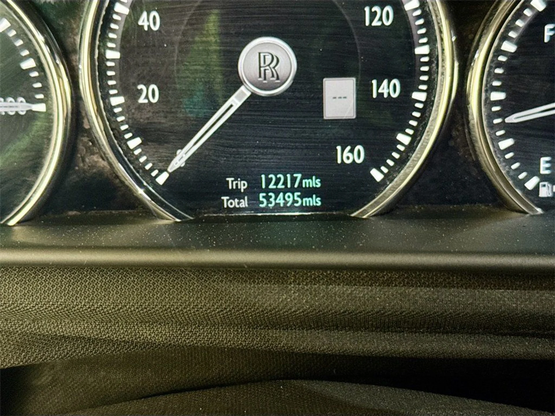 mph011_1487970036_32e67b6832d1996c0ca0100e123a3e90_4bc17468f9