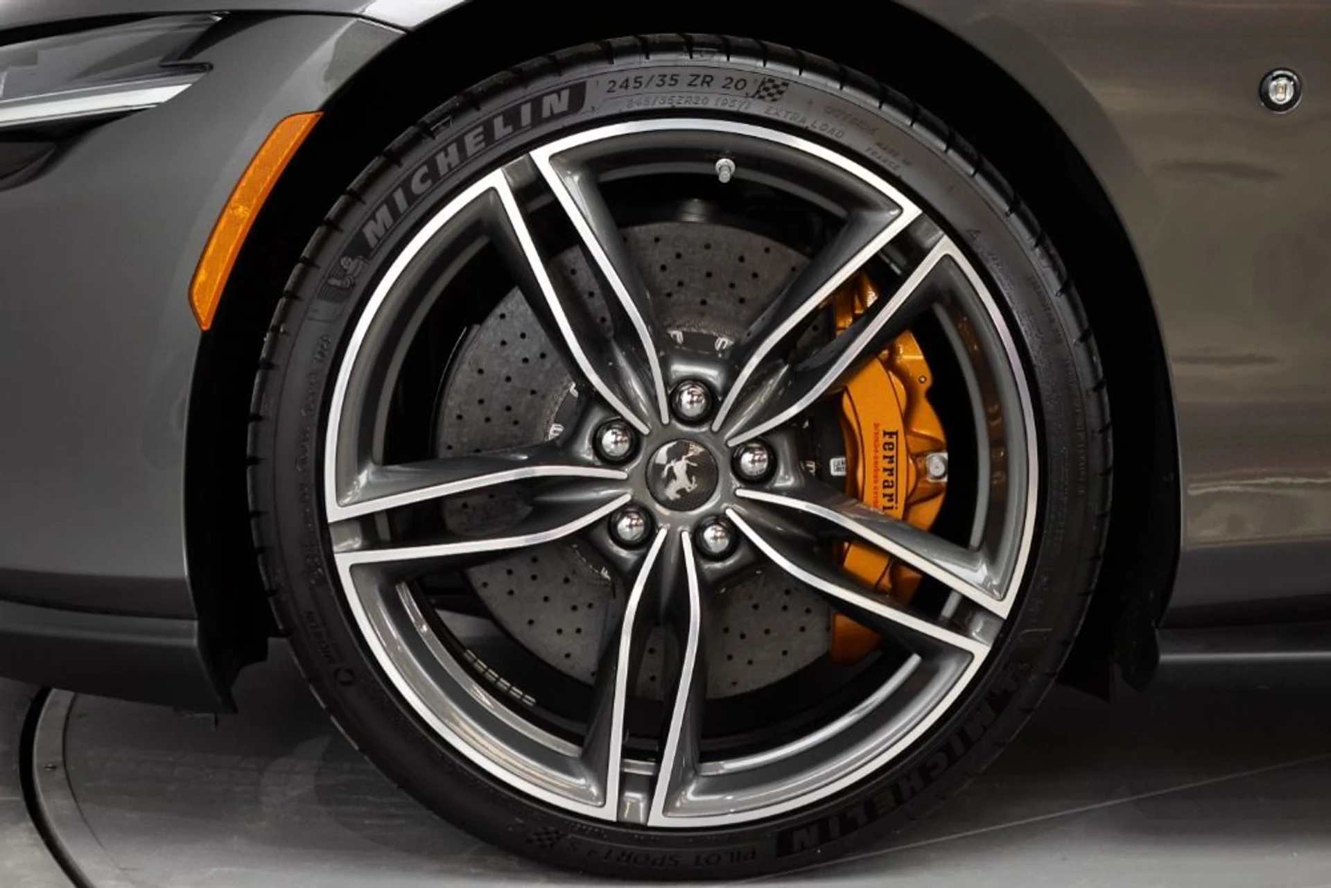 mph011_1490074935_Used_2024_Ferrari_Roma_dee19d6c6a