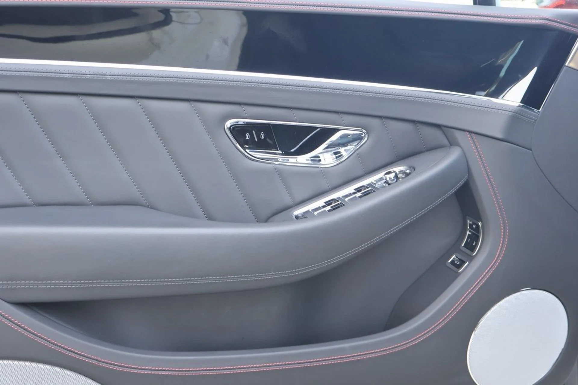 mph011_1490146071_12_64fd075fcb