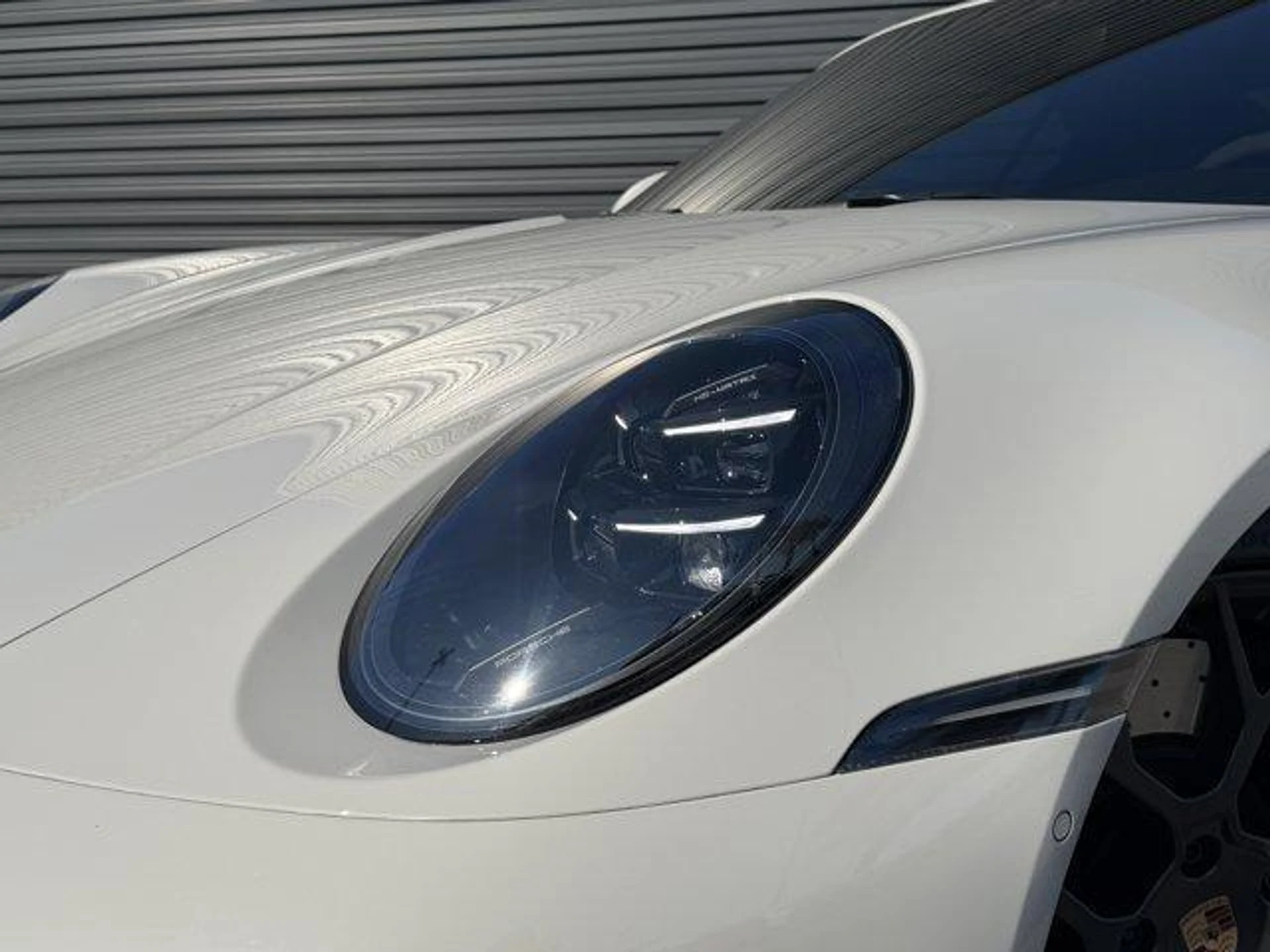 mph011_149257311_yaxevj0z_S9j_Ycdalw_R8jzy8_YES_4_608c1d1931