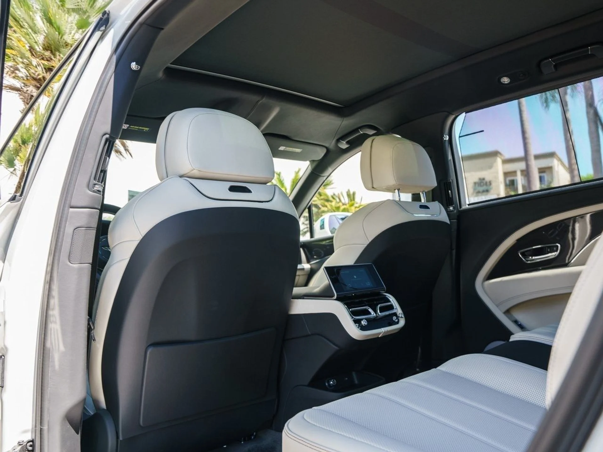 mph011_1498593358_faf3cc597c477bbd423f6062fb671564x_c41003de1f