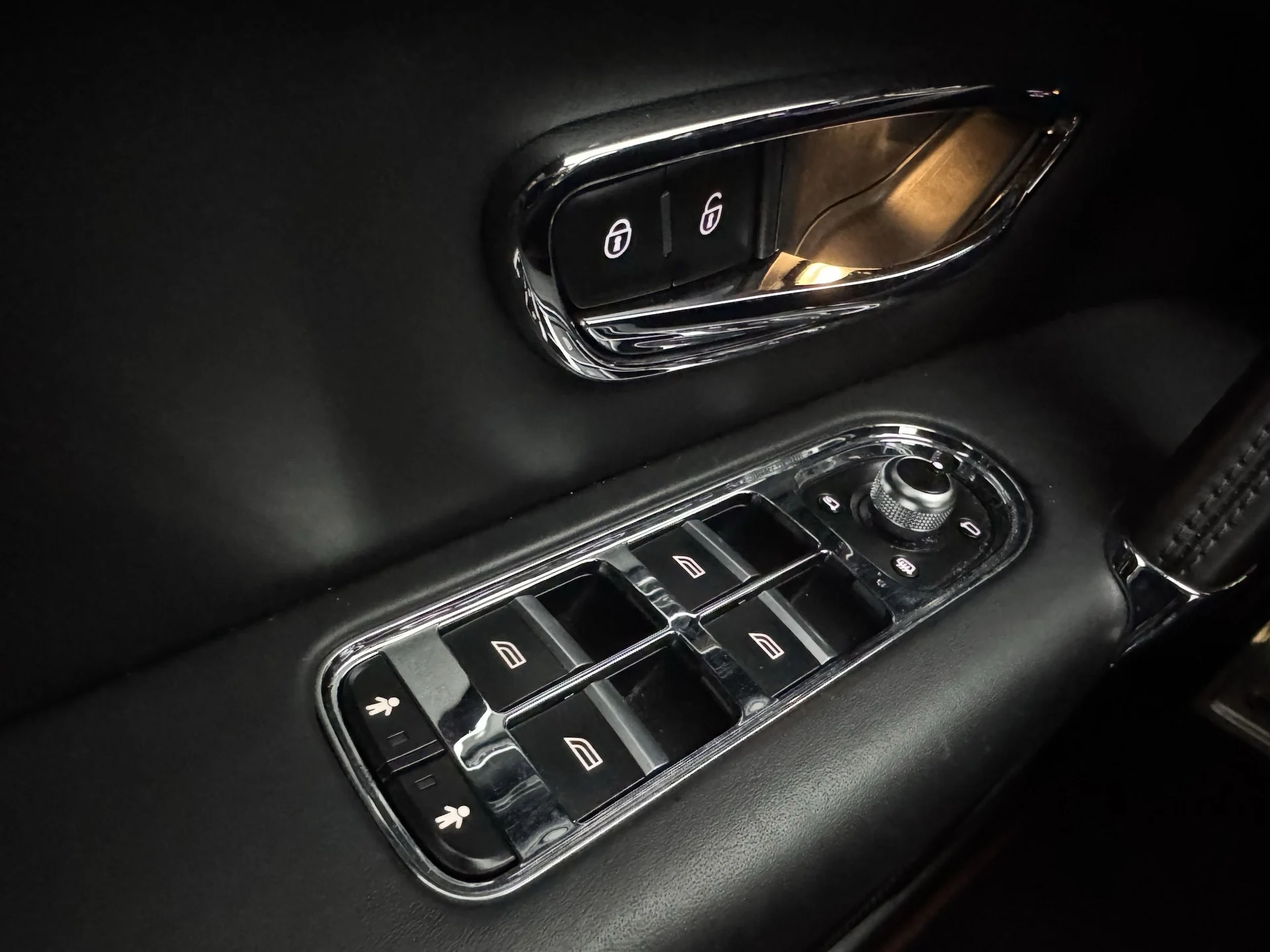 mph011_1508678128_07dac0307036e87ddc0ec0533ba13248x_6f8fe9a1c8