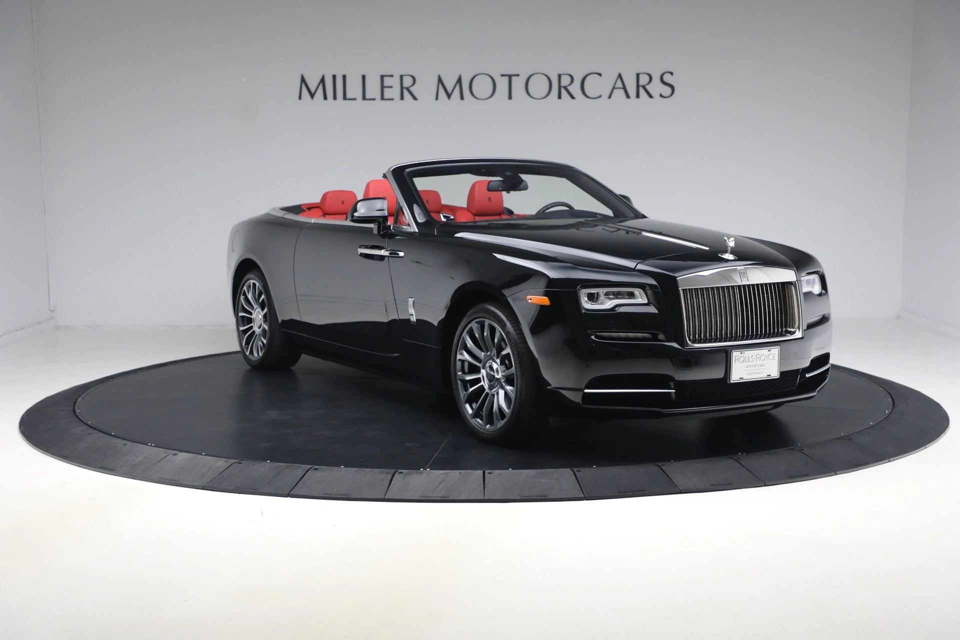 mph011_1511023755_Used_2020_Rolls_Royce_Dawn_29f5fcf8b7