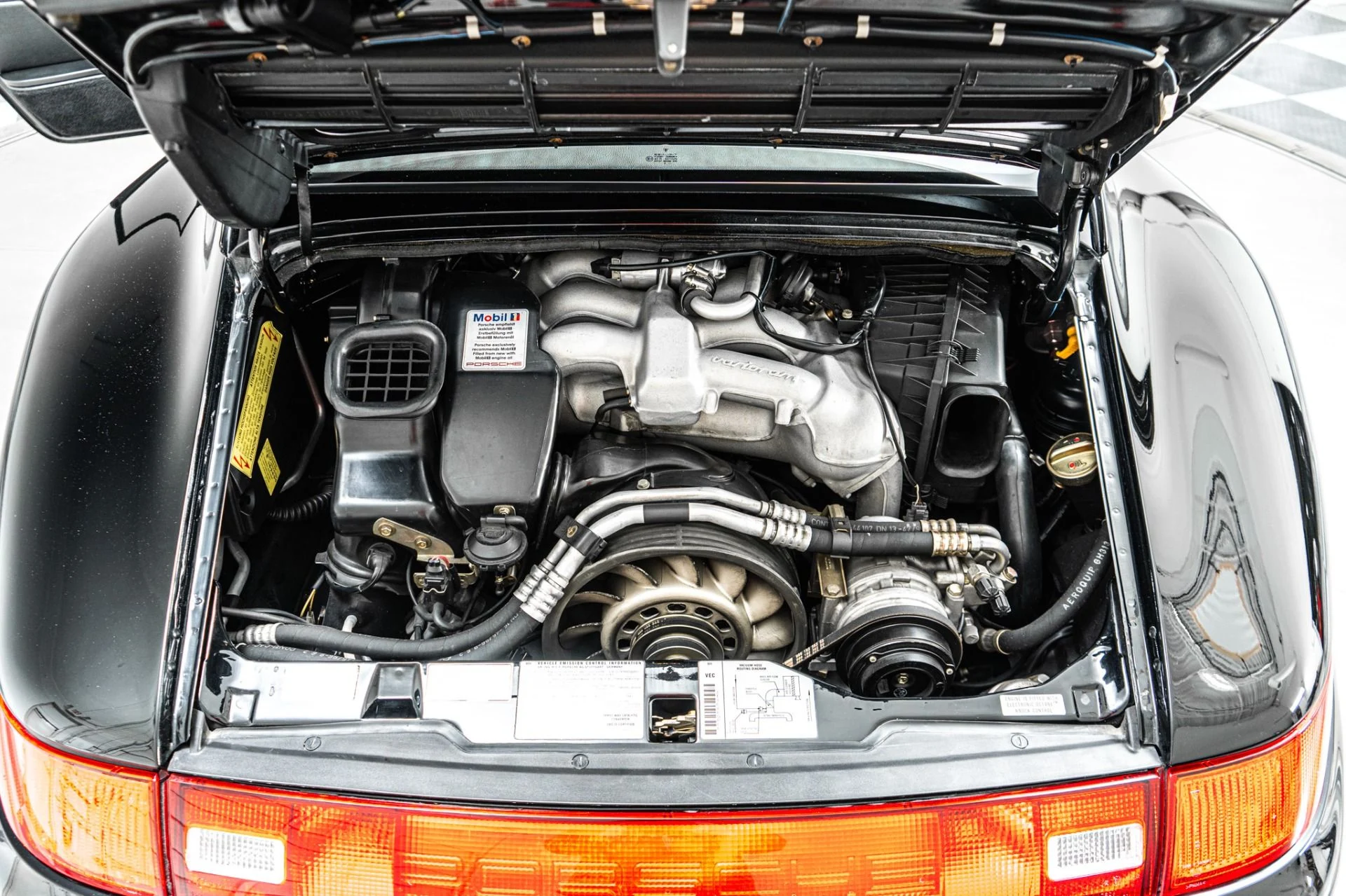 mph011_1515337364_Used_1997_Porsche_911_Carrera_S_1786395853_045362d7e6