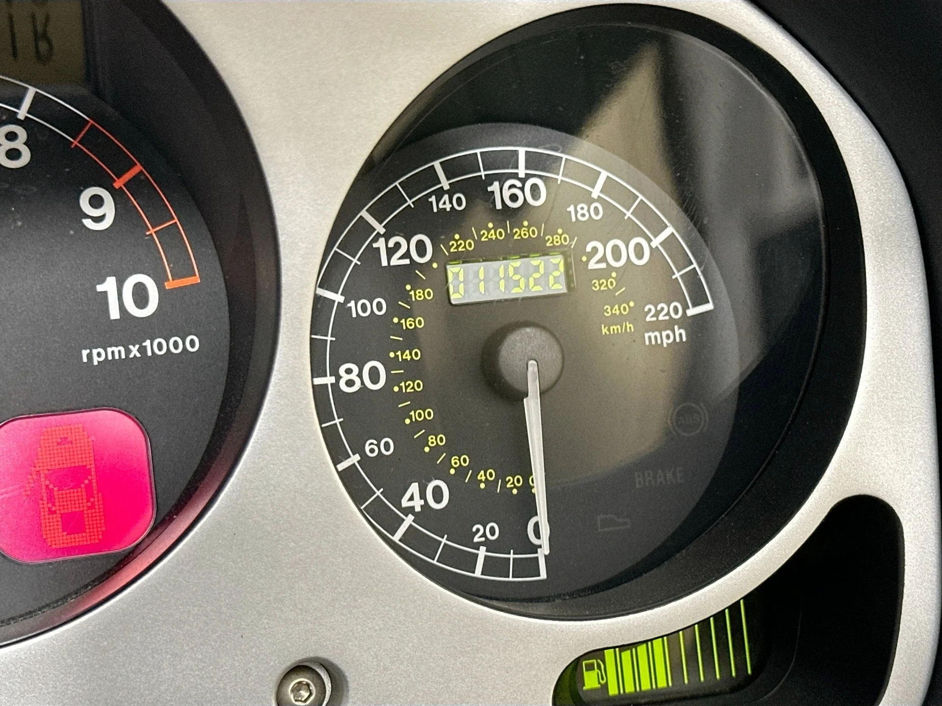 mph011_1521938812_12_213e375cdc