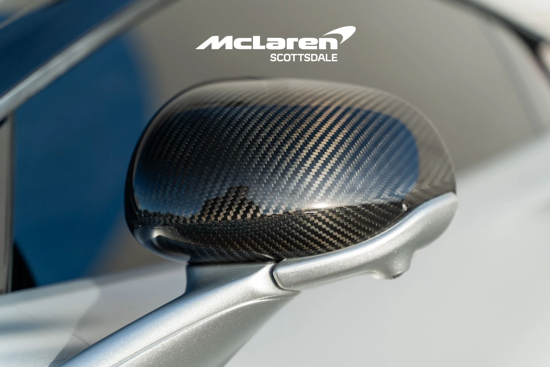 mph011_1526890757_Used_2023_MCLAREN_ARTURA_1766275196_8f8a10df8d