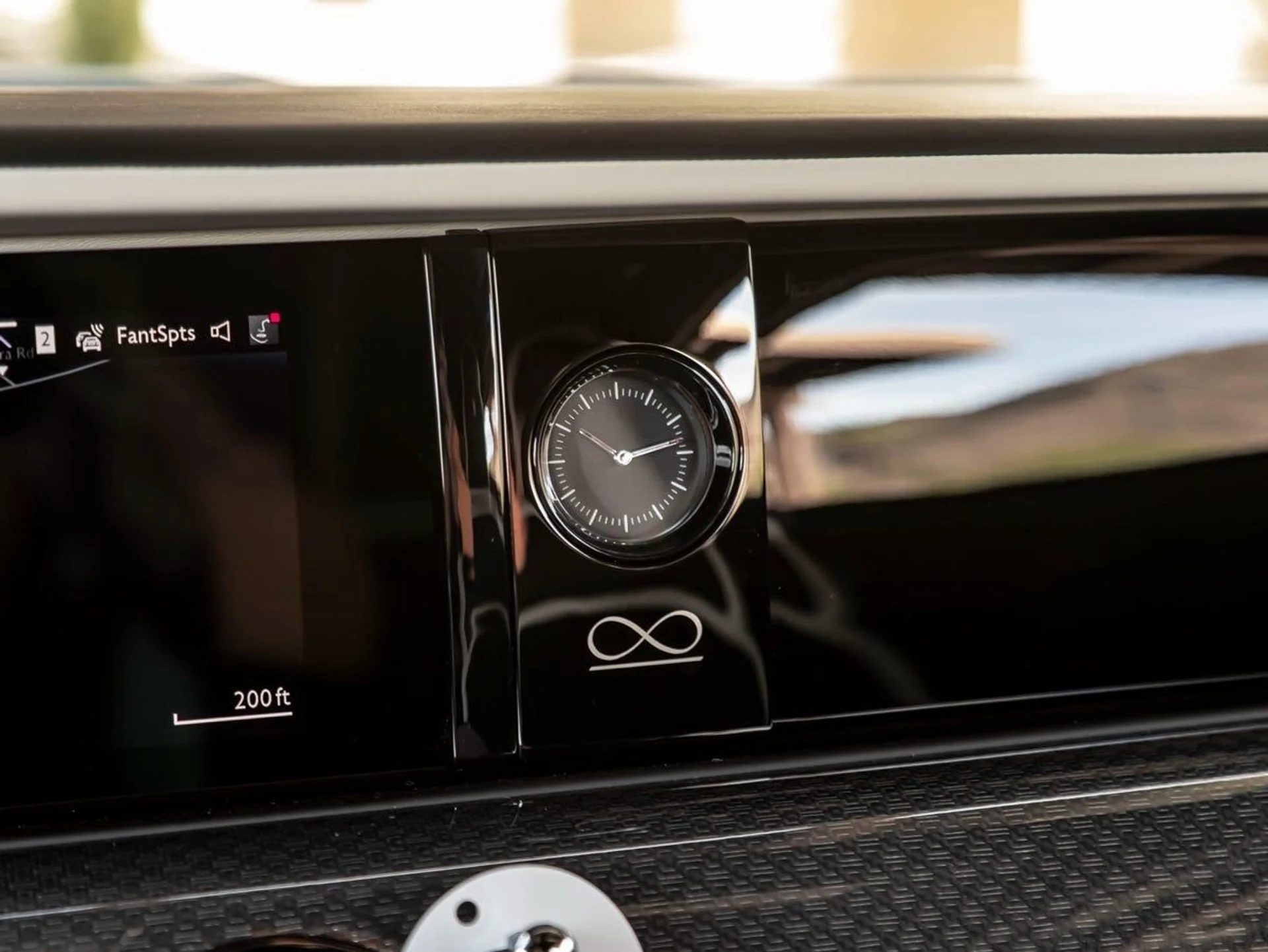 mph011_1527421868_12_52c92ce779