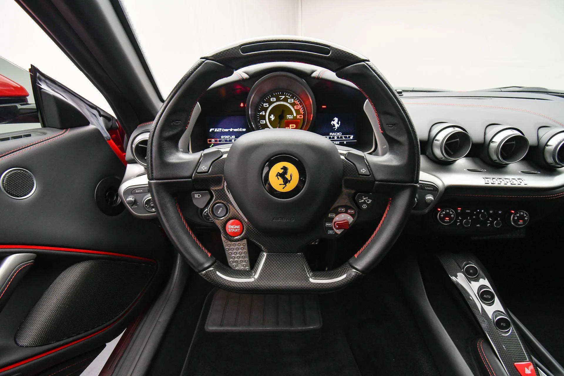 mph011_1528965832_Used_2017_Ferrari_F12_Berlinetta_1757453922_fd5116f020