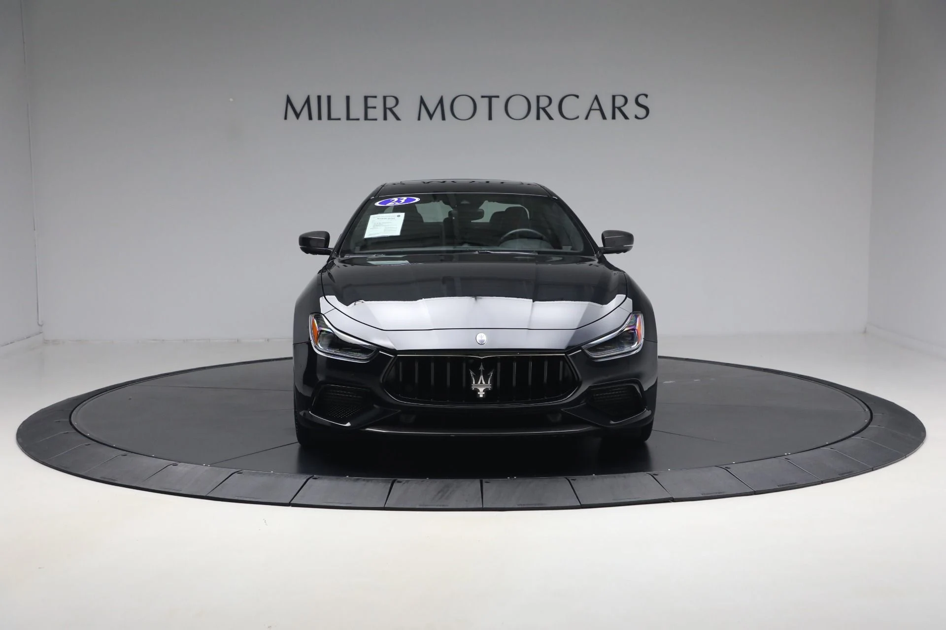 mph011_1530985465_Used_2023_Maserati_Ghibli_Modena_Q4_1784566896_49211355a4