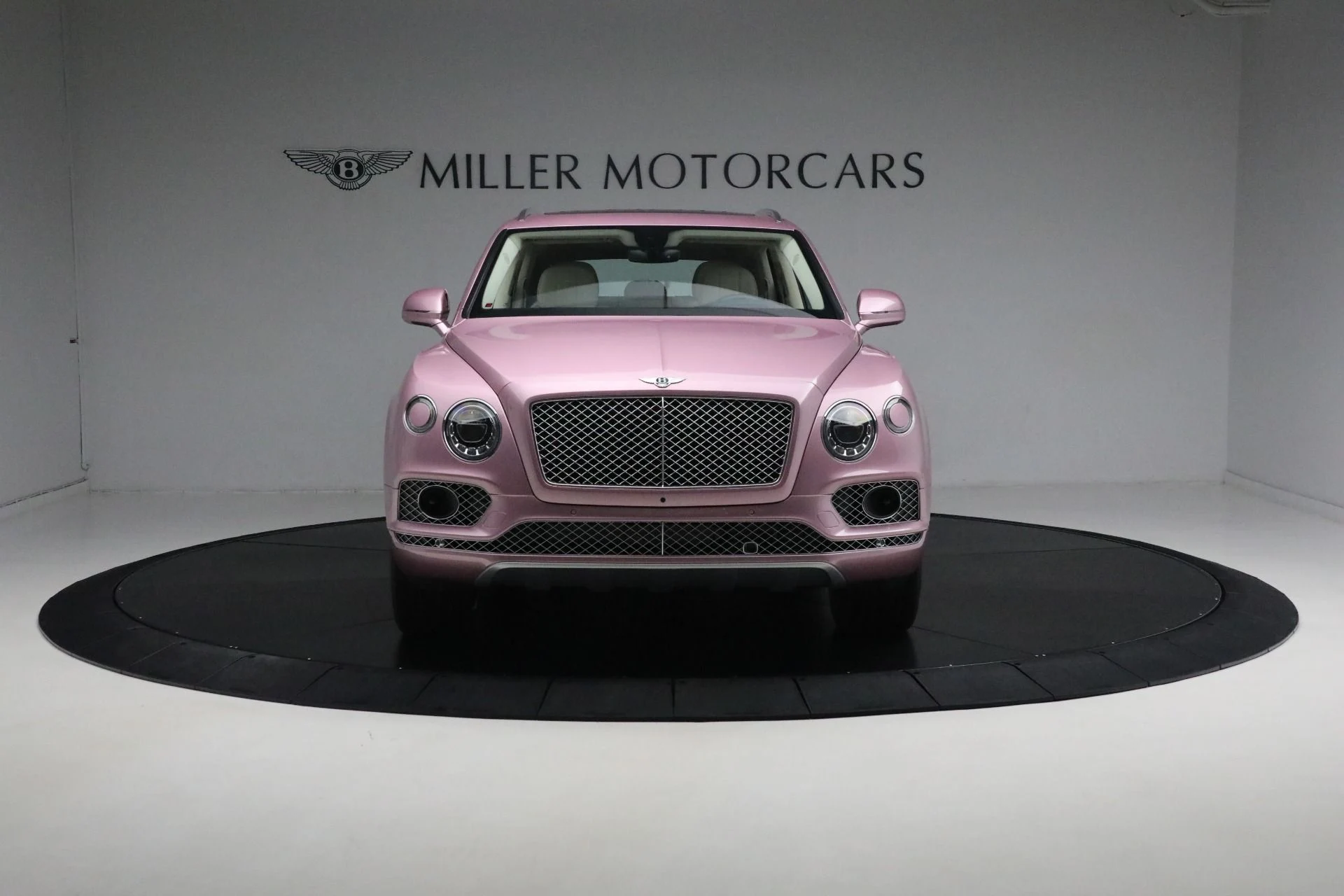 mph011_153780629_Used_2019_Bentley_Bentayga_V8_1721831801_8427382665