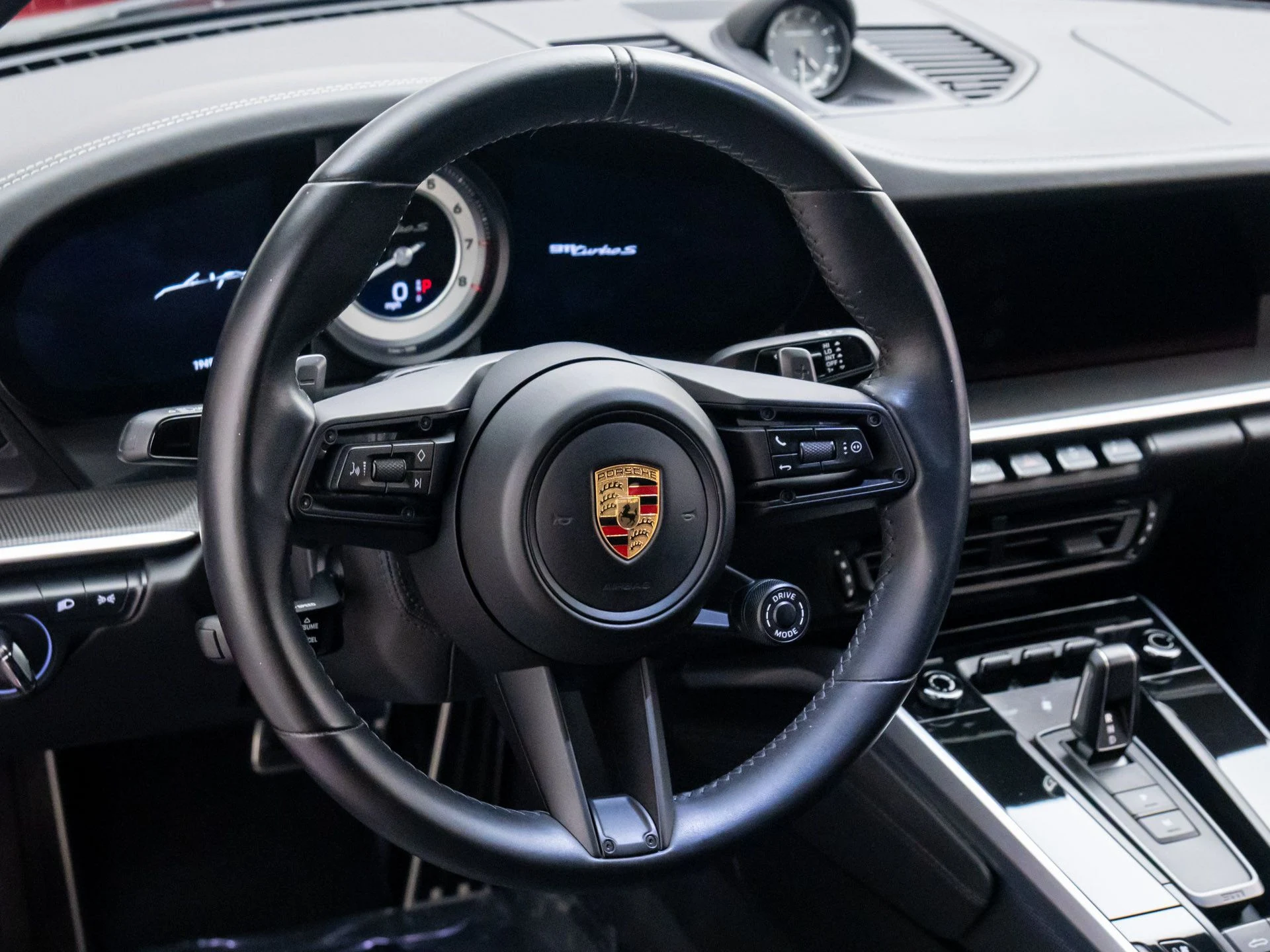 mph011_1545473939_94ceb3db94a0fdaa20b692203eb63f78x_56c1373f5d