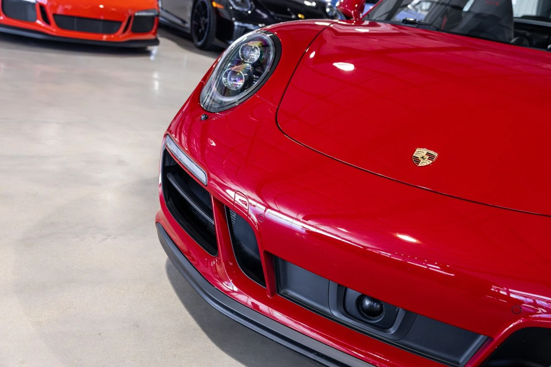 mph011_1548001183_CQ_09b749037f