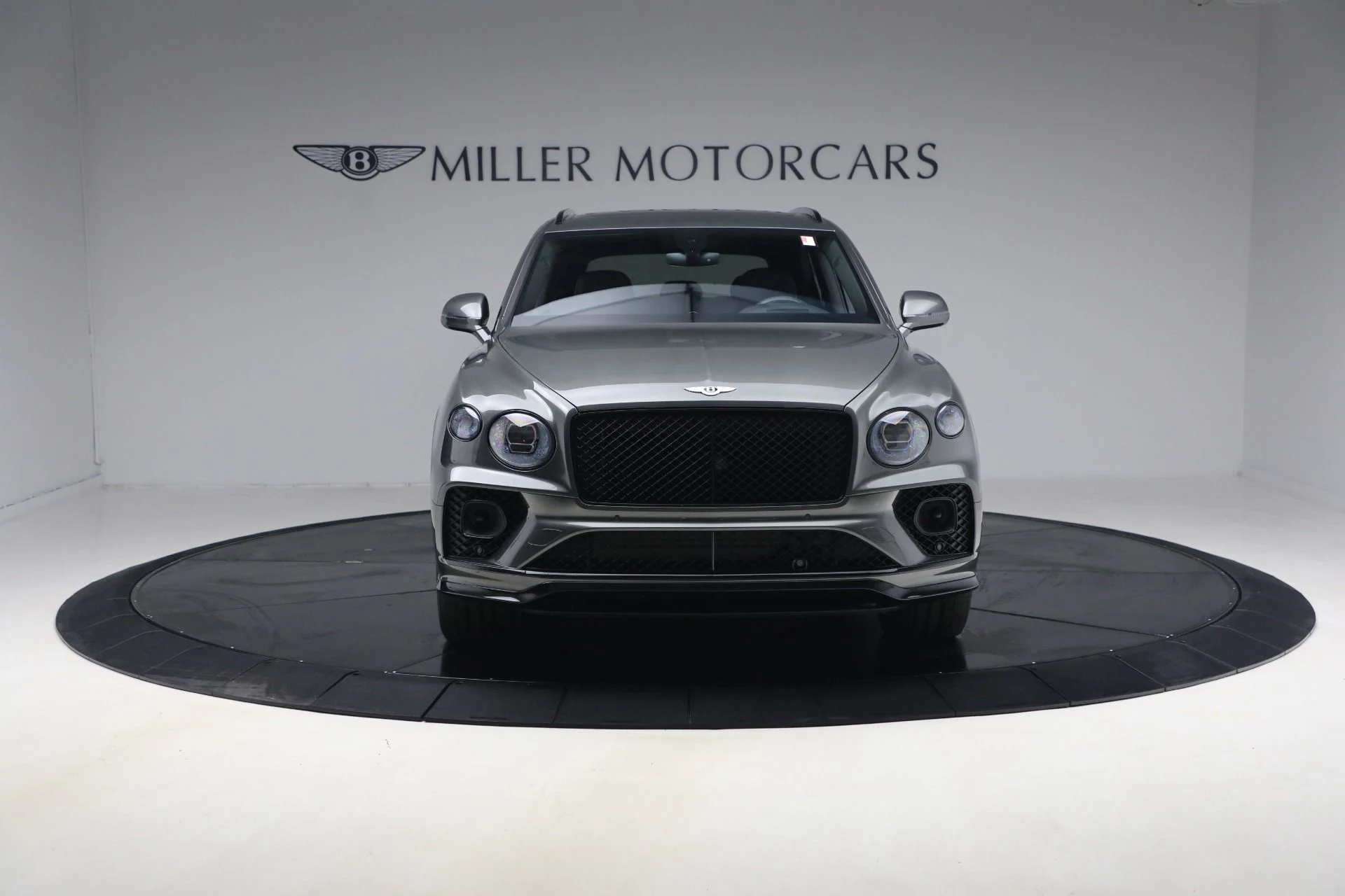 mph011_1551715015_Used_2022_Bentley_Bentayga_V8_1772492891_6ad07d268d