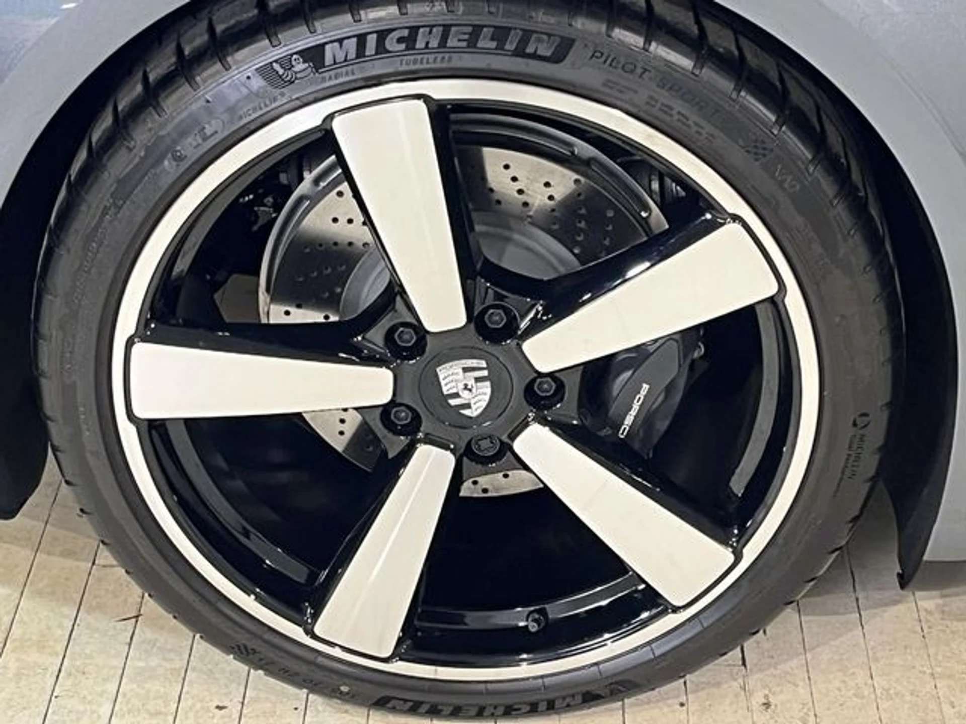 mph011_1563603032_74c19c9fb8af2358eb1711d5b738ebb0x_c36c954831