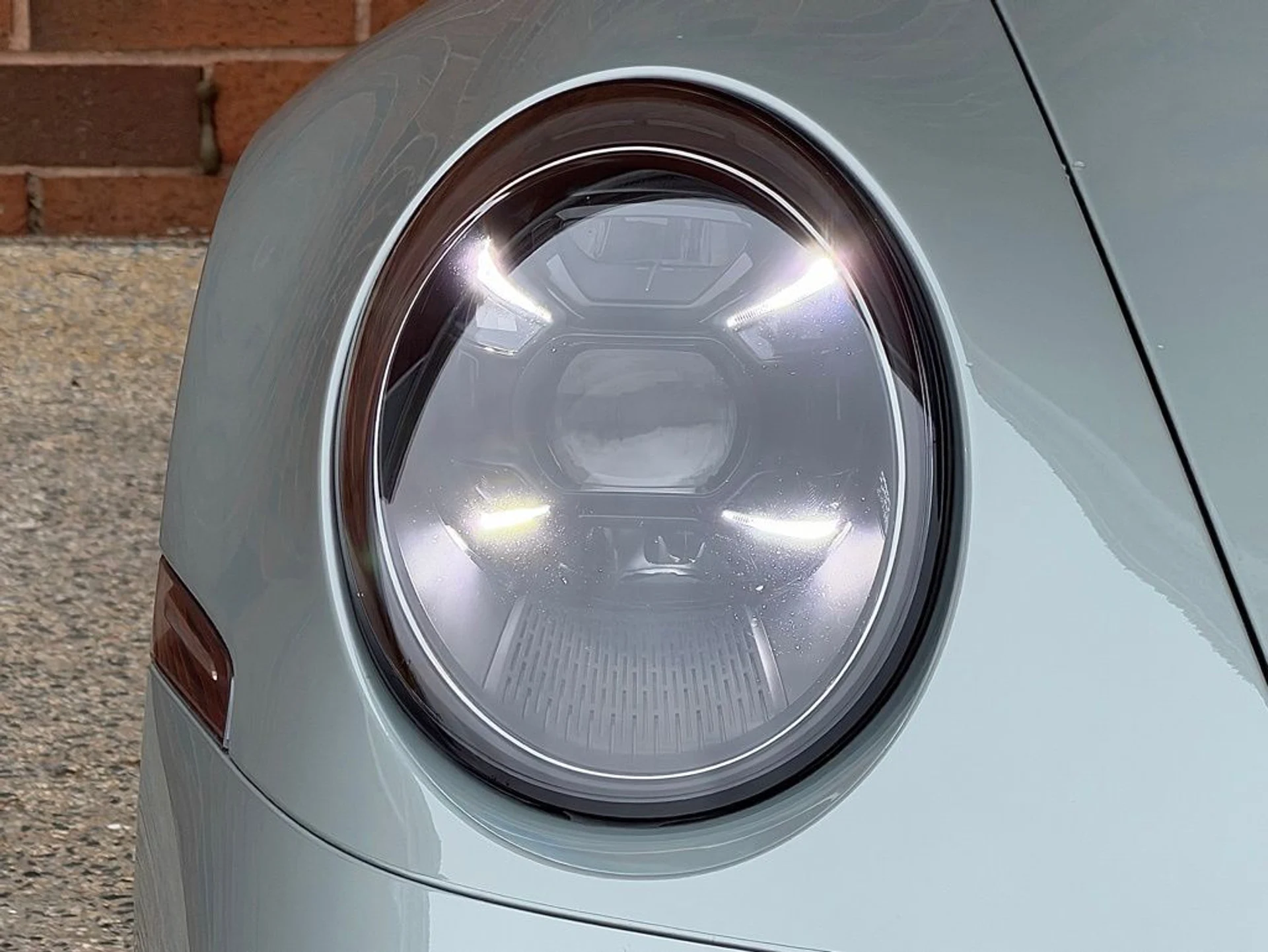 mph011_1571065525_d0b8bd7c7d9e7b3b3ffc4f631d74f17cx_8c594e7382