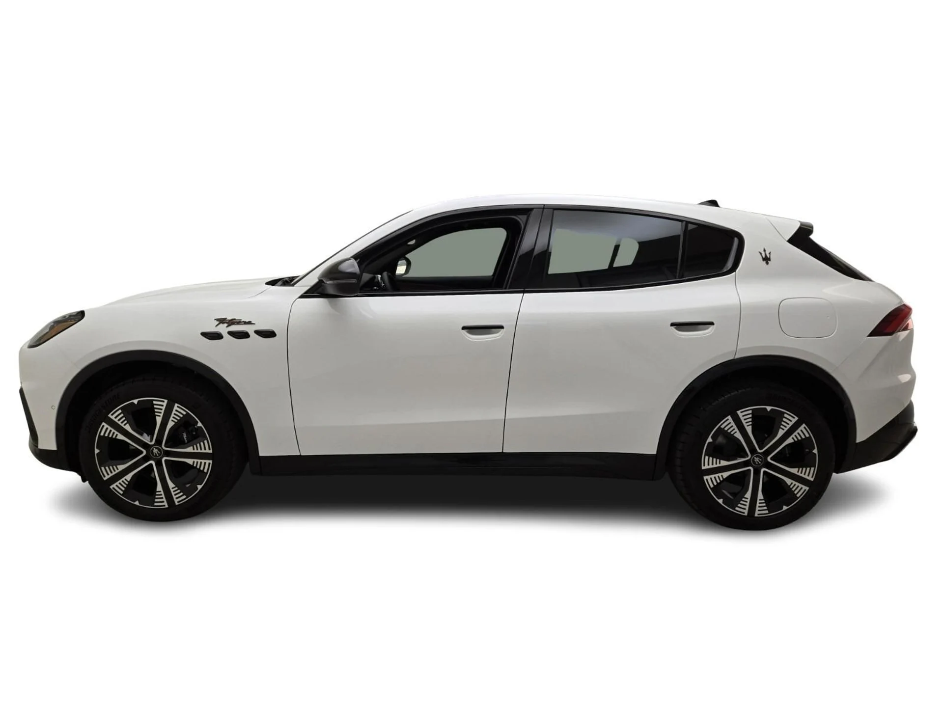 mph011_1585382764_New_2025_Maserati_Grecale_Folgore_1753162011_9862f763c4