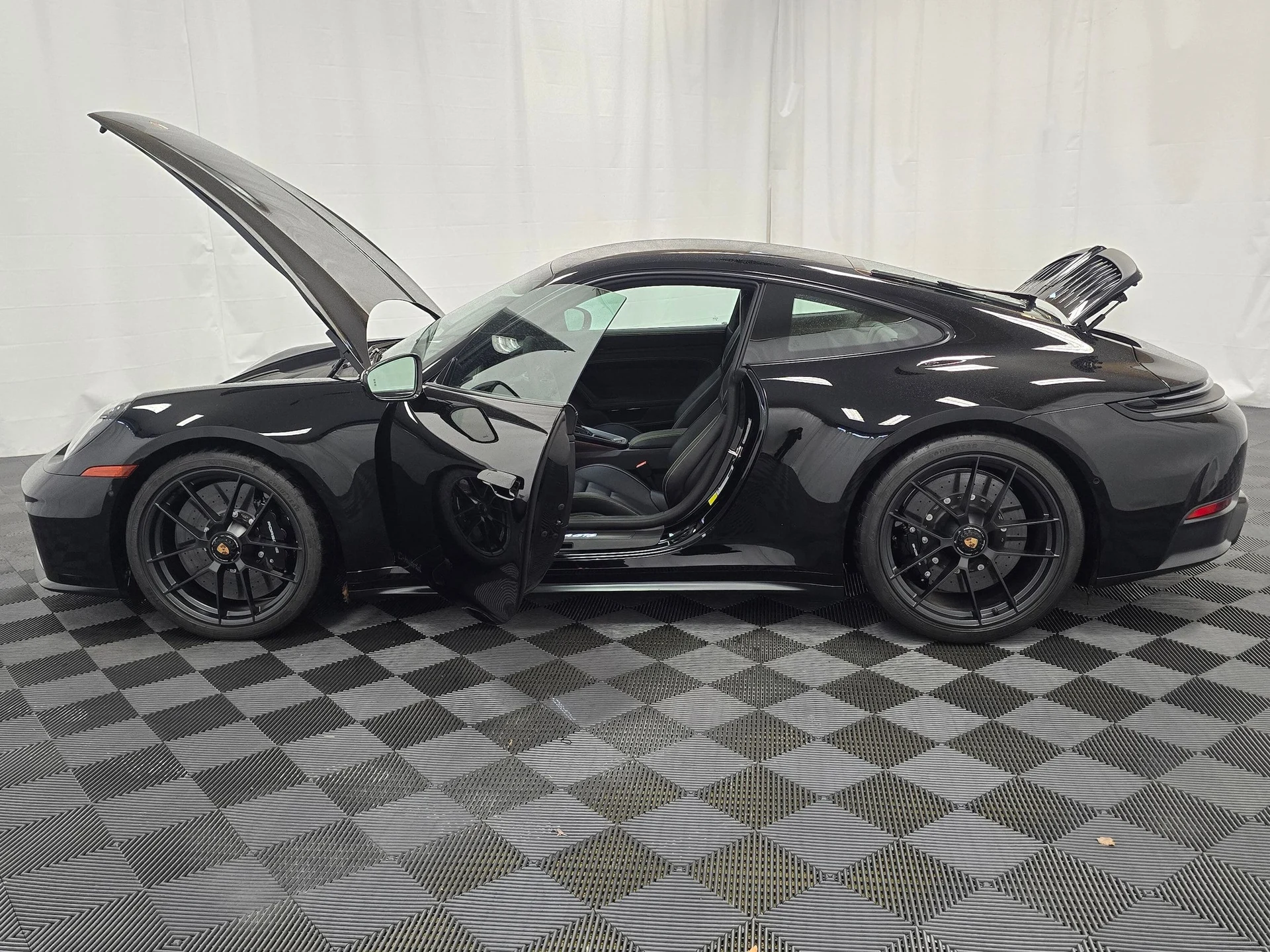 mph011_1593854866_d24526f60036235cbbc4ed7520edb095x_12fc43b690