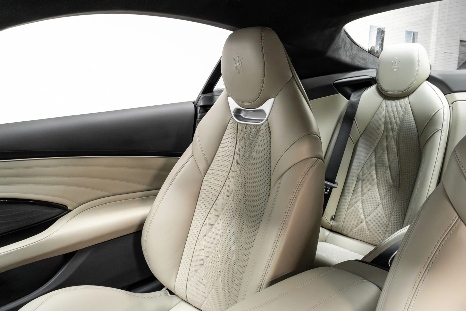 mph011_1594543753_Used_2024_Maserati_Gran_Turismo_Modena_1769639999_d4dda39267