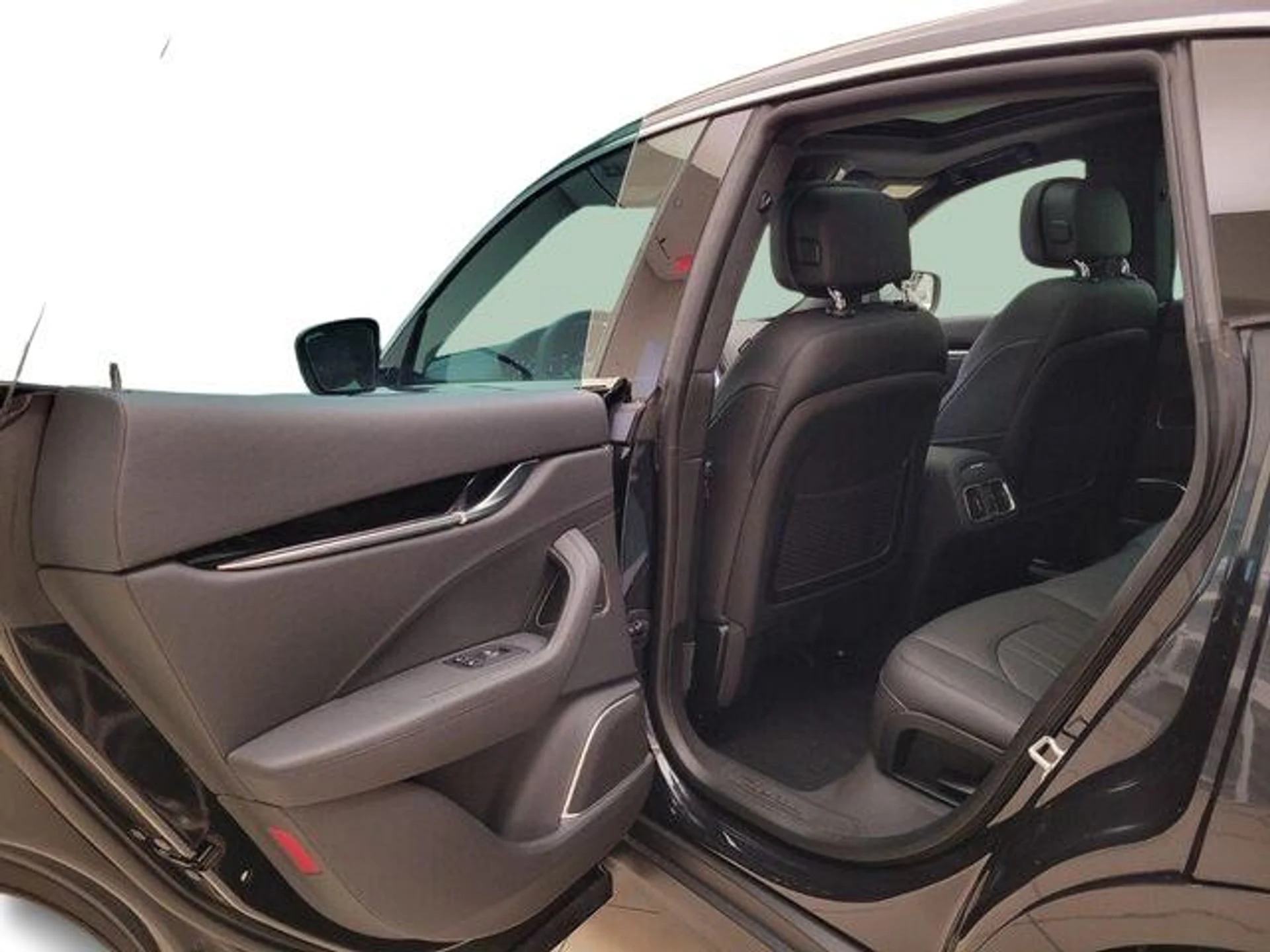 mph011_1597019178_New_2023_Maserati_Levante_GT_1753160526_e67d532ed5
