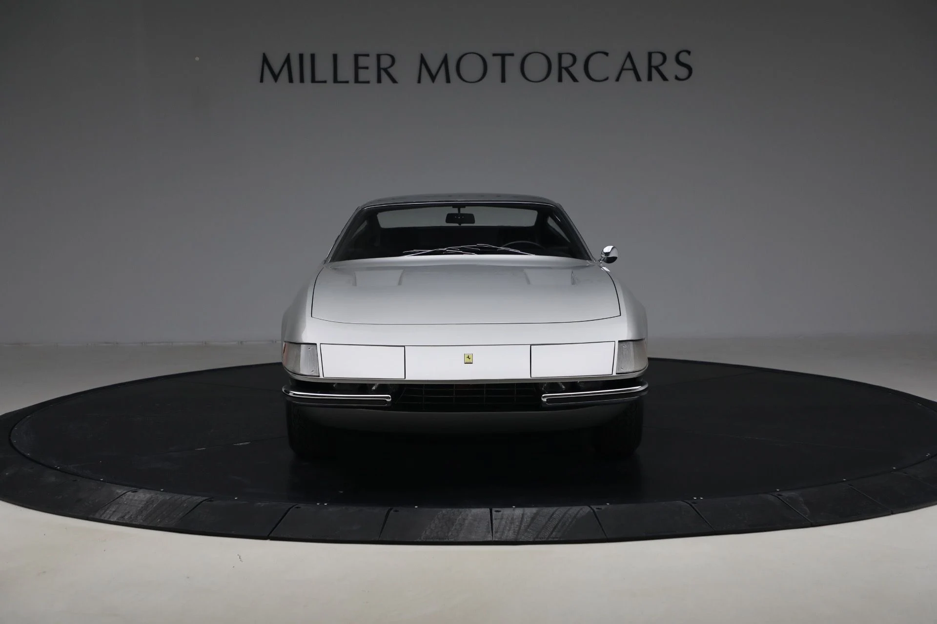 mph011_1602146397_Used_1971_Ferrari_365_GTB_4_Daytona_1770668334_904d2729b8