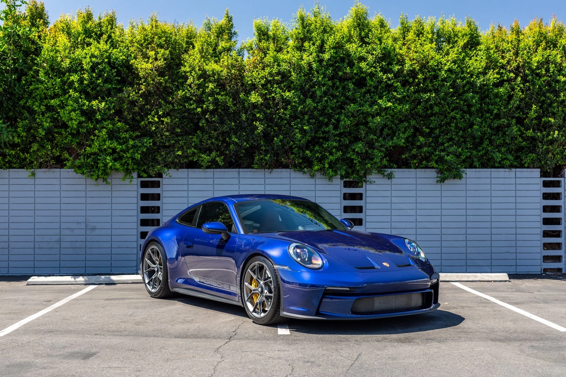 mph011_1603278189_Used_2023_Porsche_911_GT_3_Touring_1772137661_dbeb5b29f9