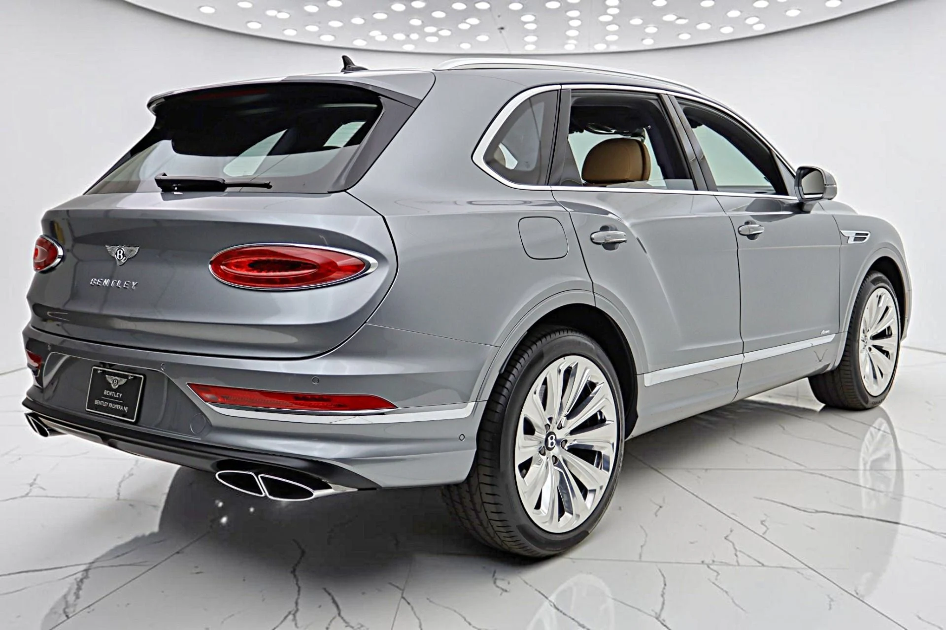 mph011_1609240982_Used_2025_Bentley_Bentayga_Azure_V8_LEASE_OPTIONS_AVAILABLE_19940adc1c