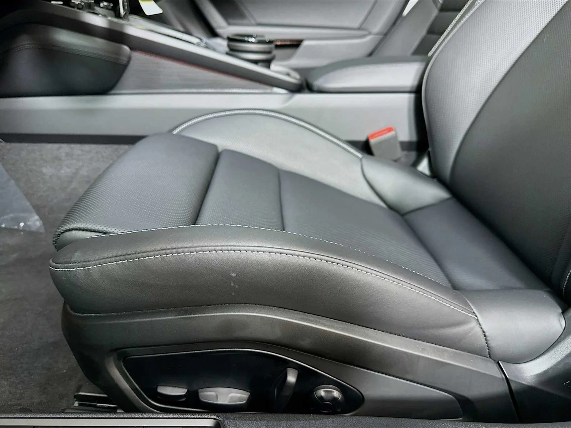 mph011_1610703828_3b80327b67adcd66bed681cfc9a2346b_427bc5ea15