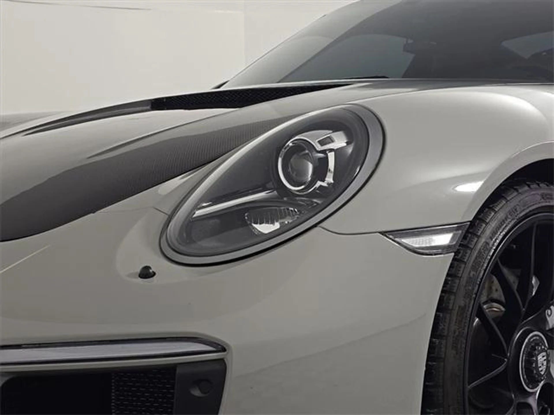 mph011_1616227938_mo2v_FM_Cb_Am_La7_OMJ_Fw0s_A14v_Jbg_5f41824c9c