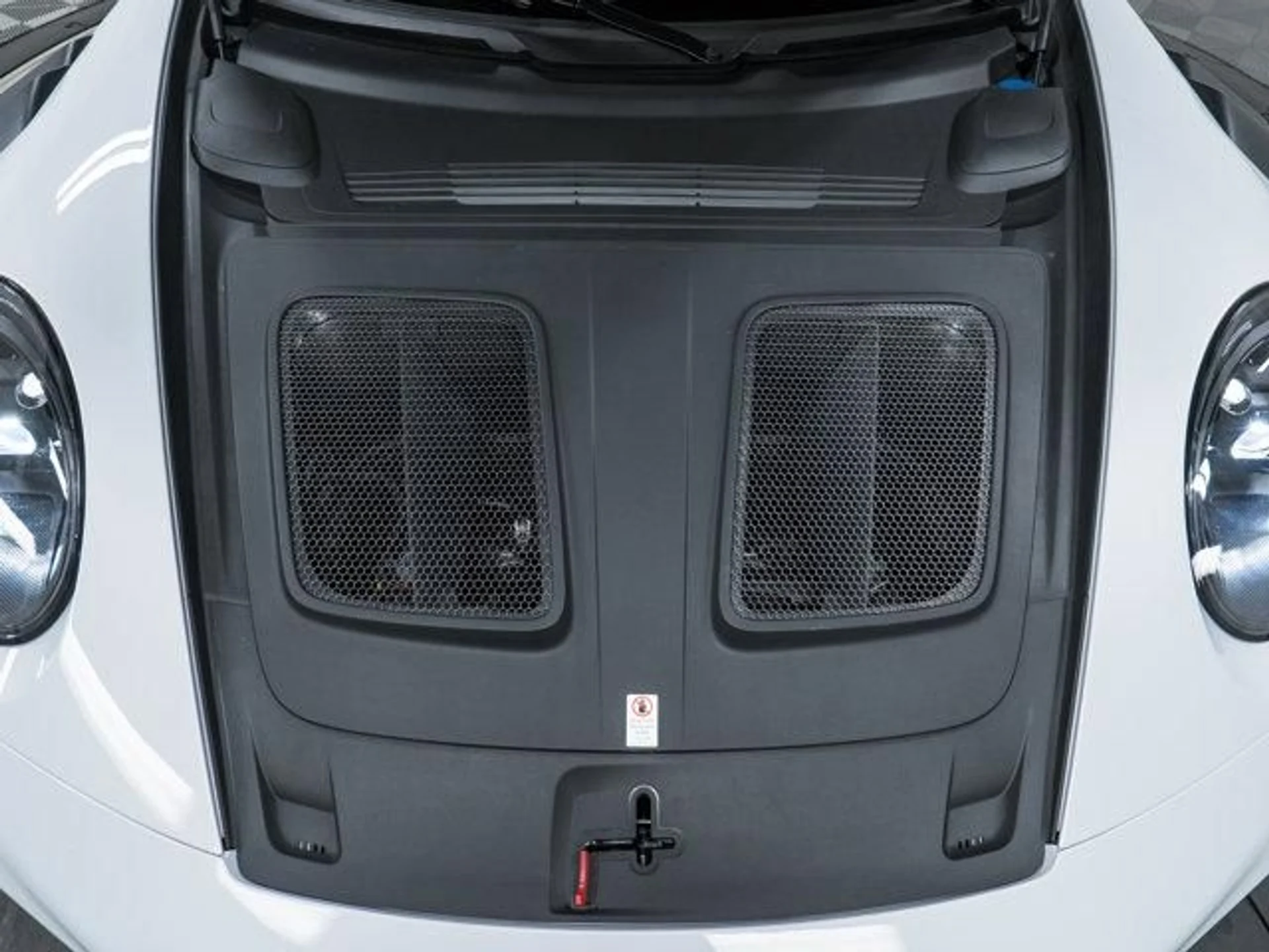 mph011_1619162393_g_NK_5_LN_4o_Am1_pqk_W5_VY_St_Ey_Xeew_39b8bf0d1e