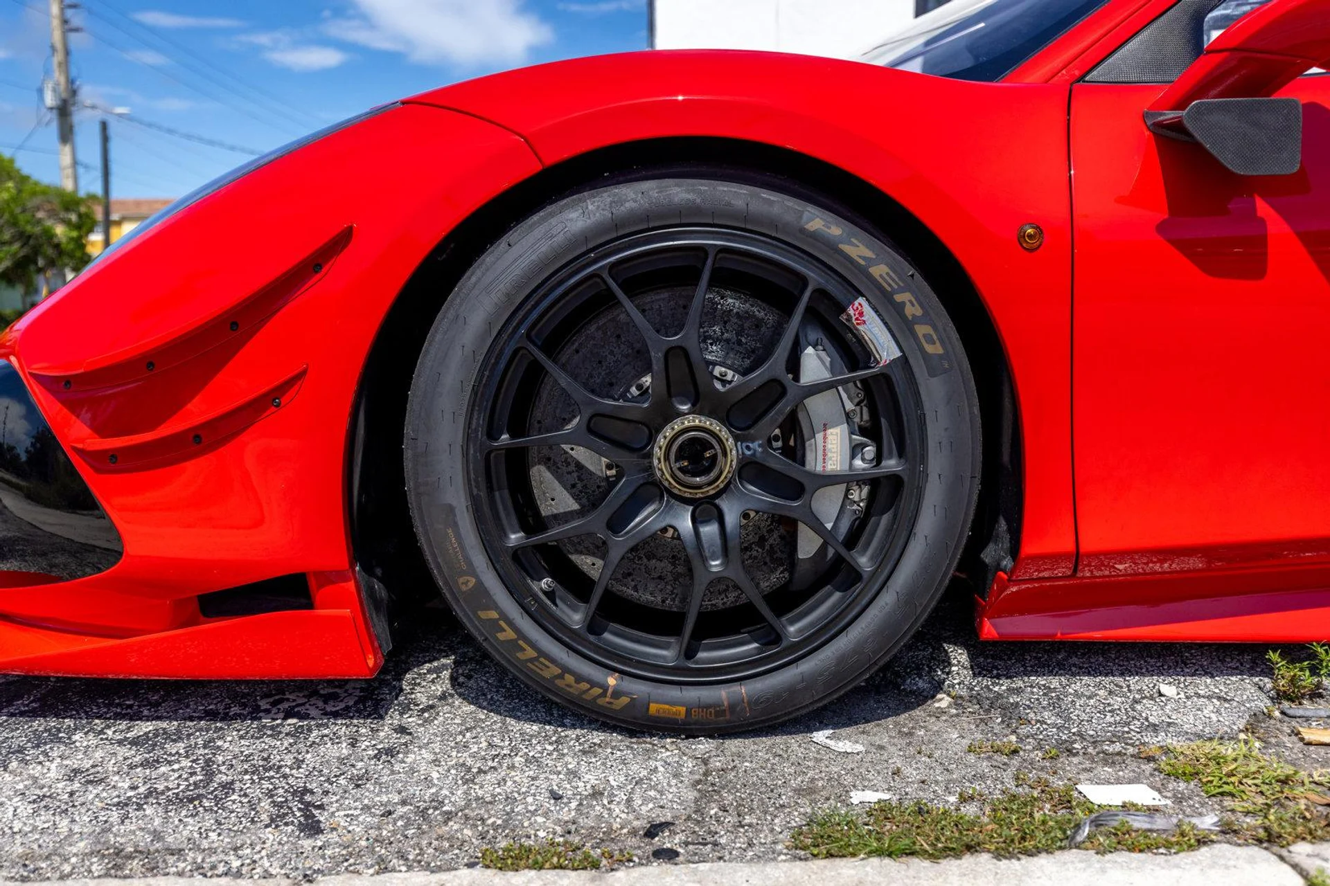mph011_162139037_Used_2020_Ferrari_488_Challenge_Evo_1728070187_d78f50ffa8