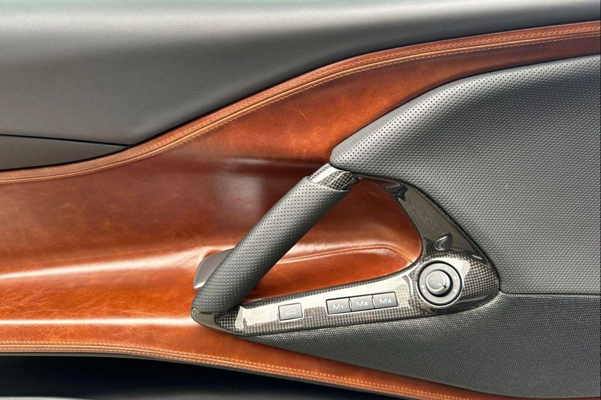 mph011_1622025142_POB_56_Q_Cj1h_B0f_Gt_K_Hku_Q_Fddp4_M_c84c77028c