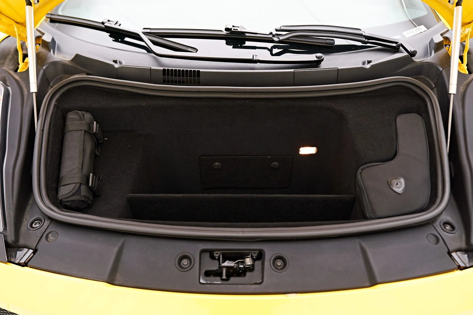 mph011_1631985368_Used_2005_Lamborghini_Gallardo_1703127301_0ee33f6634