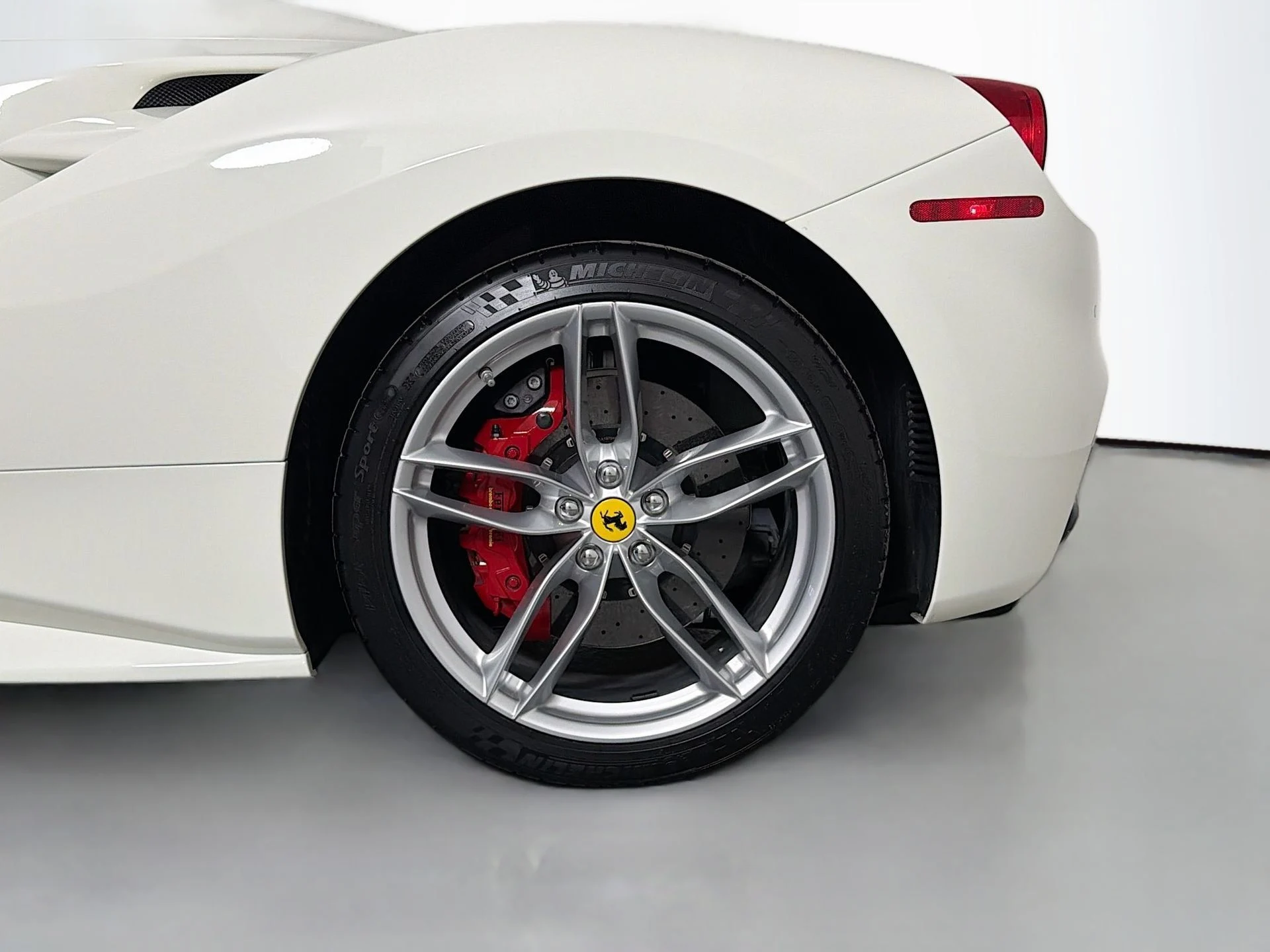 mph011_1642061679_abeb53ad75e2e4efc1f19cb62f827036_9cdd58d697