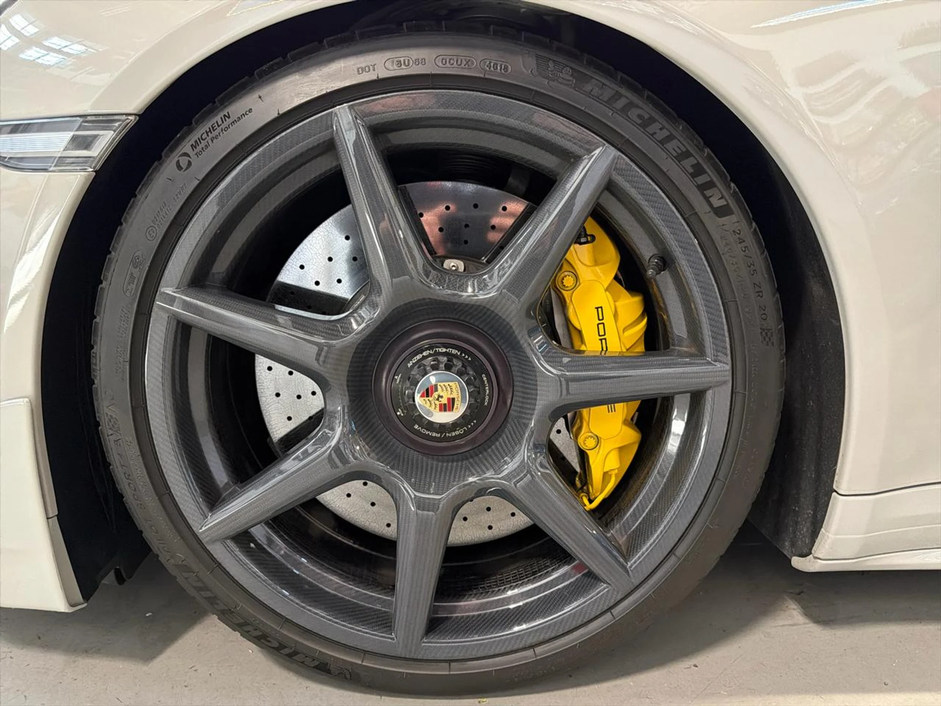 mph011_1645559850_639112597608047662_9af7e33adf