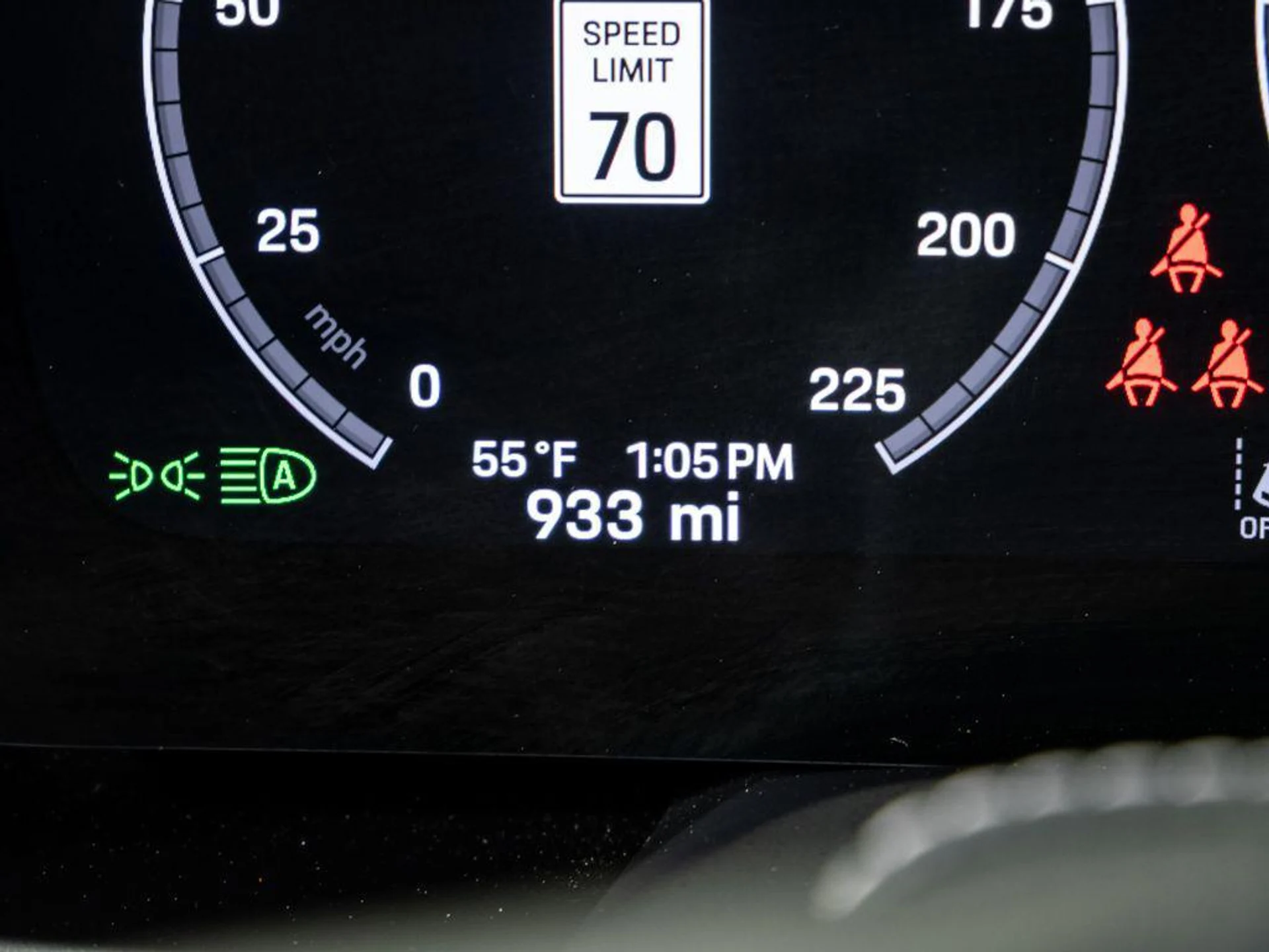 mph011_1646187581_5_Mp_U_Bx_Cf6_DH_3v_N5_N_Umb_Aiwr_V008_0d4922d6f9