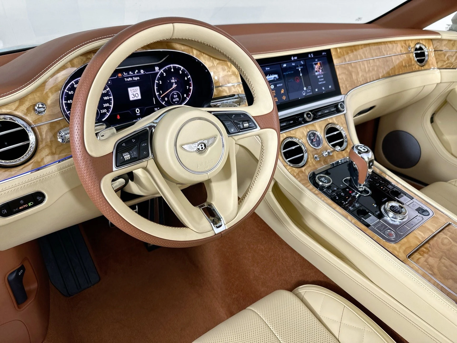 mph011_1647456222_12_1b5e57e812