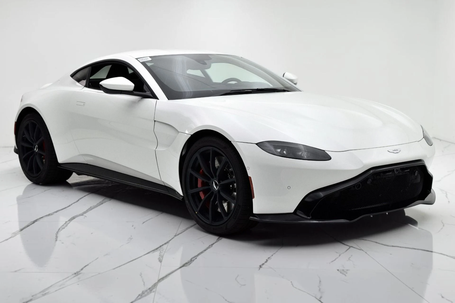 mph011_1652981198_Used_2020_Aston_Martin_Vantage_Coupe_d5a9d85b39