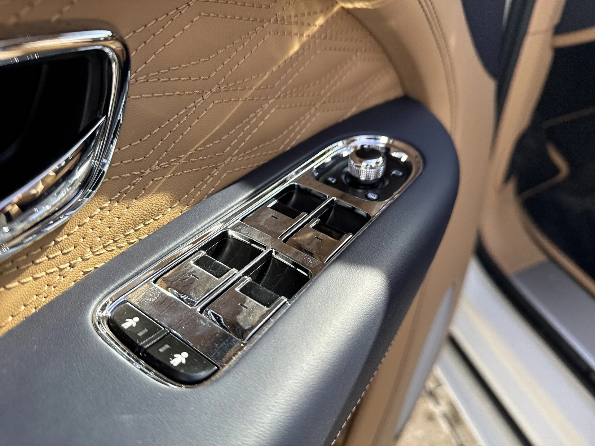 mph011_165349248_a5f0f6b8d35ef3767666eb5dc4393723x_61cb120545