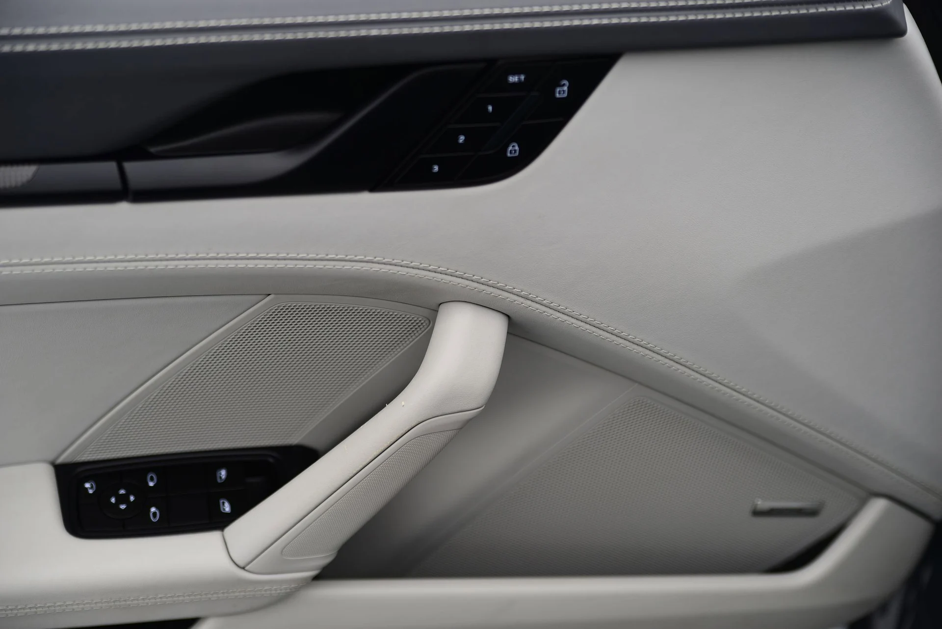 mph011_1658510516_22007ebf49b5af002e177cff67b09b5cx_4bcecc5807