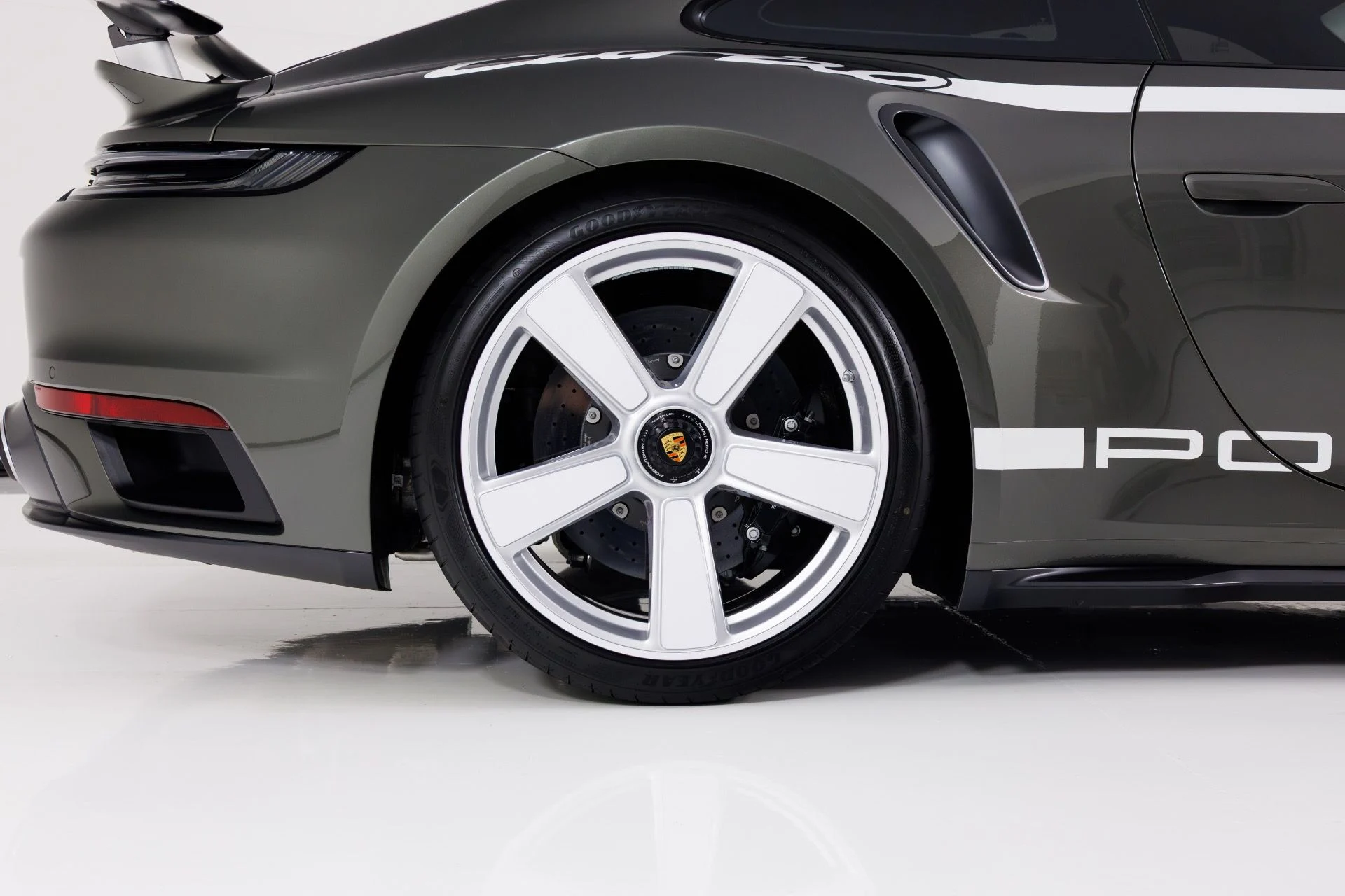 mph011_1668151986_Used_2025_Porsche_911_Turbo_50_Years_1769709971_23f6384d2d