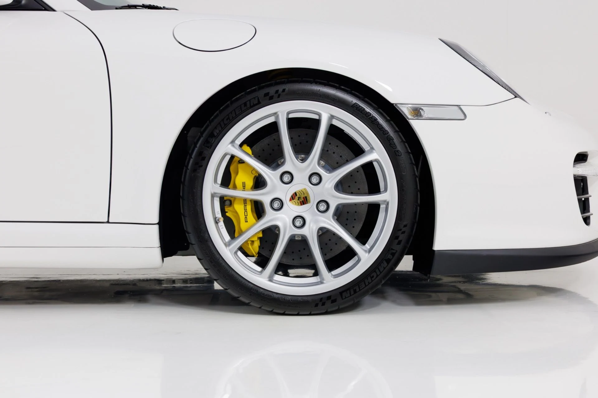 mph011_1669688354_Used_2008_Porsche_911_GT_2_1773330750_4450f64dc3