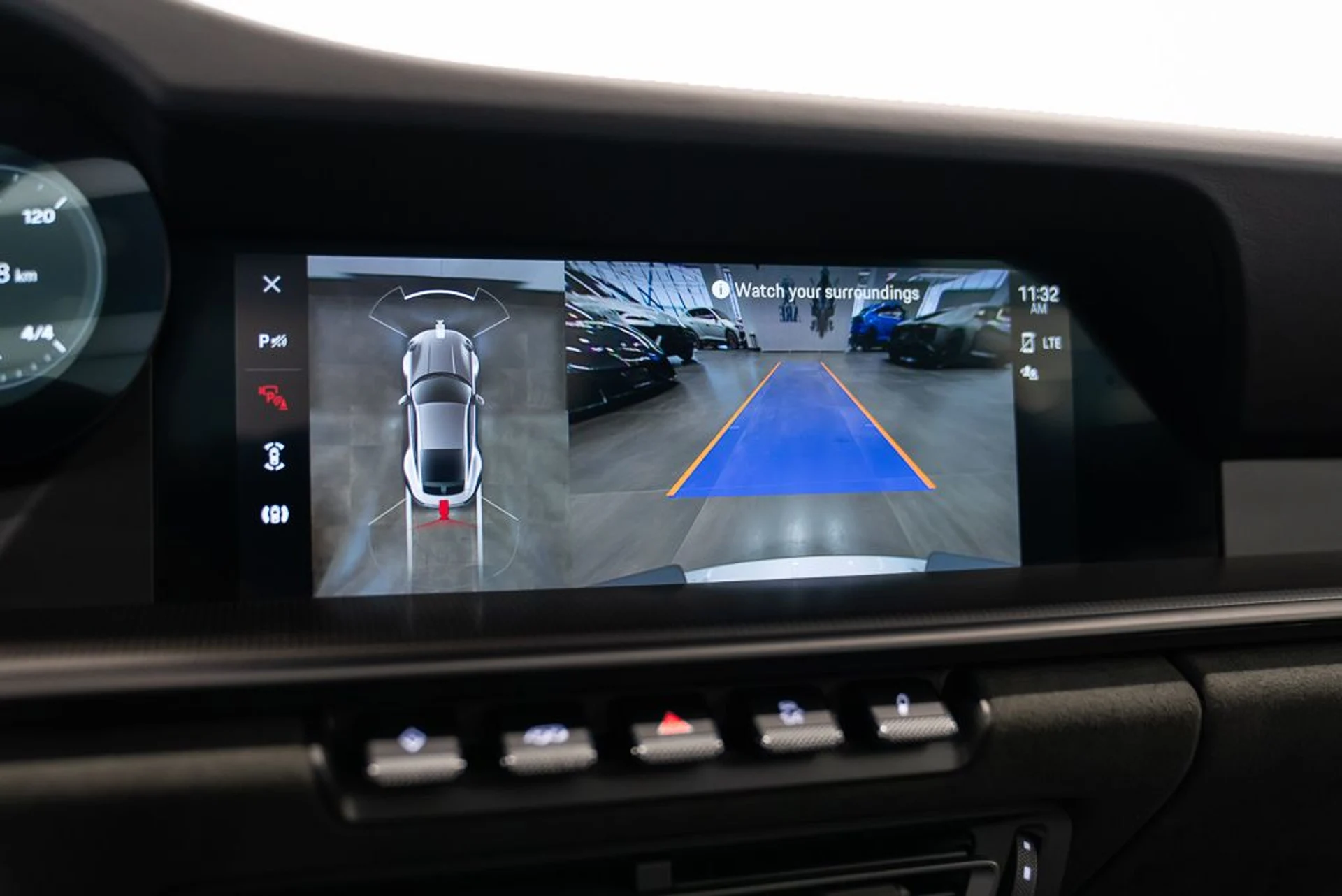 mph011_167444474_porsche_911_2022_jpg_v_1776104274_227cb8bb6f