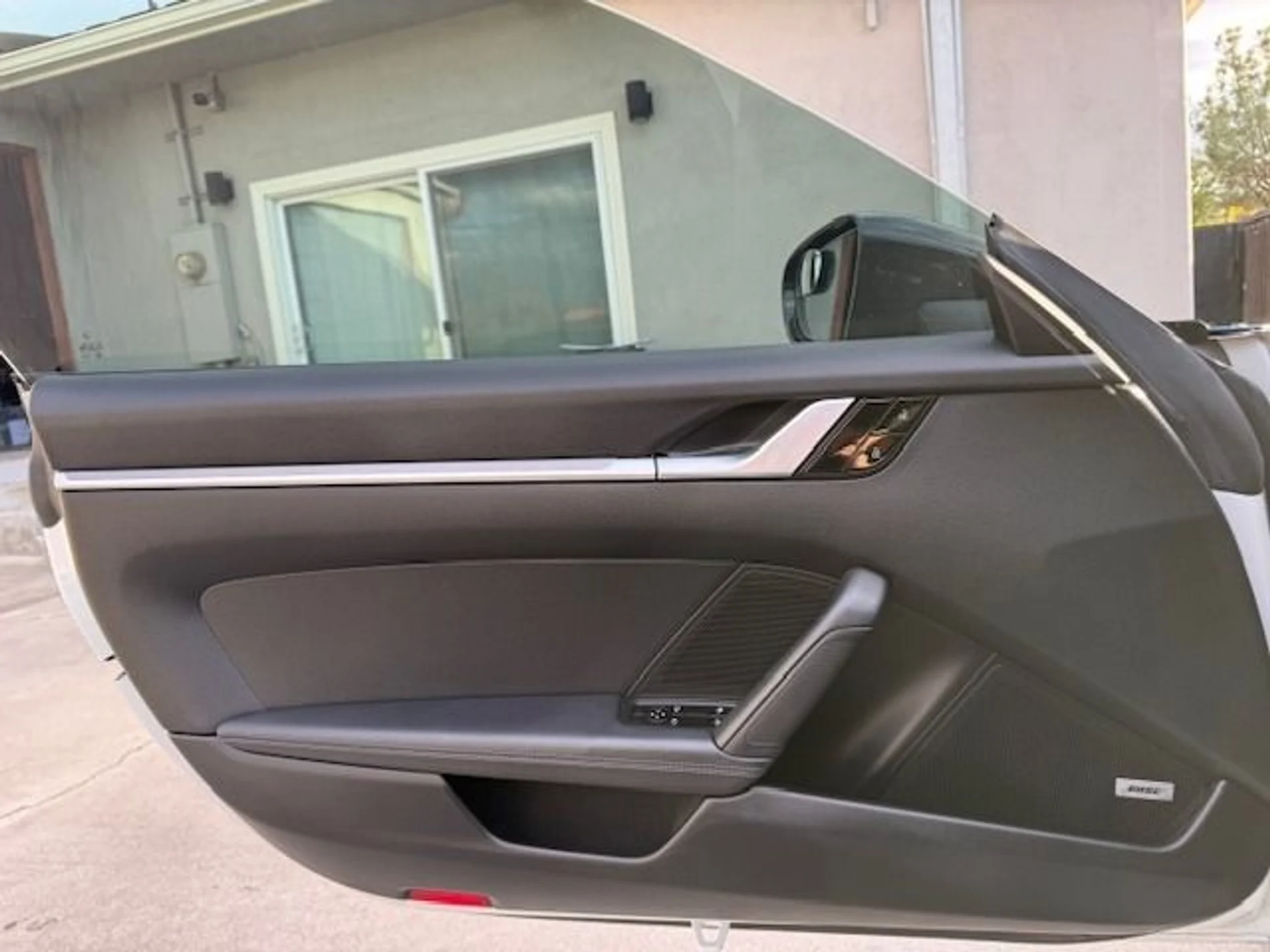 mph011_1675556387_Used_2020_Porsche_911_Carrera_S_1764025935_096e479143