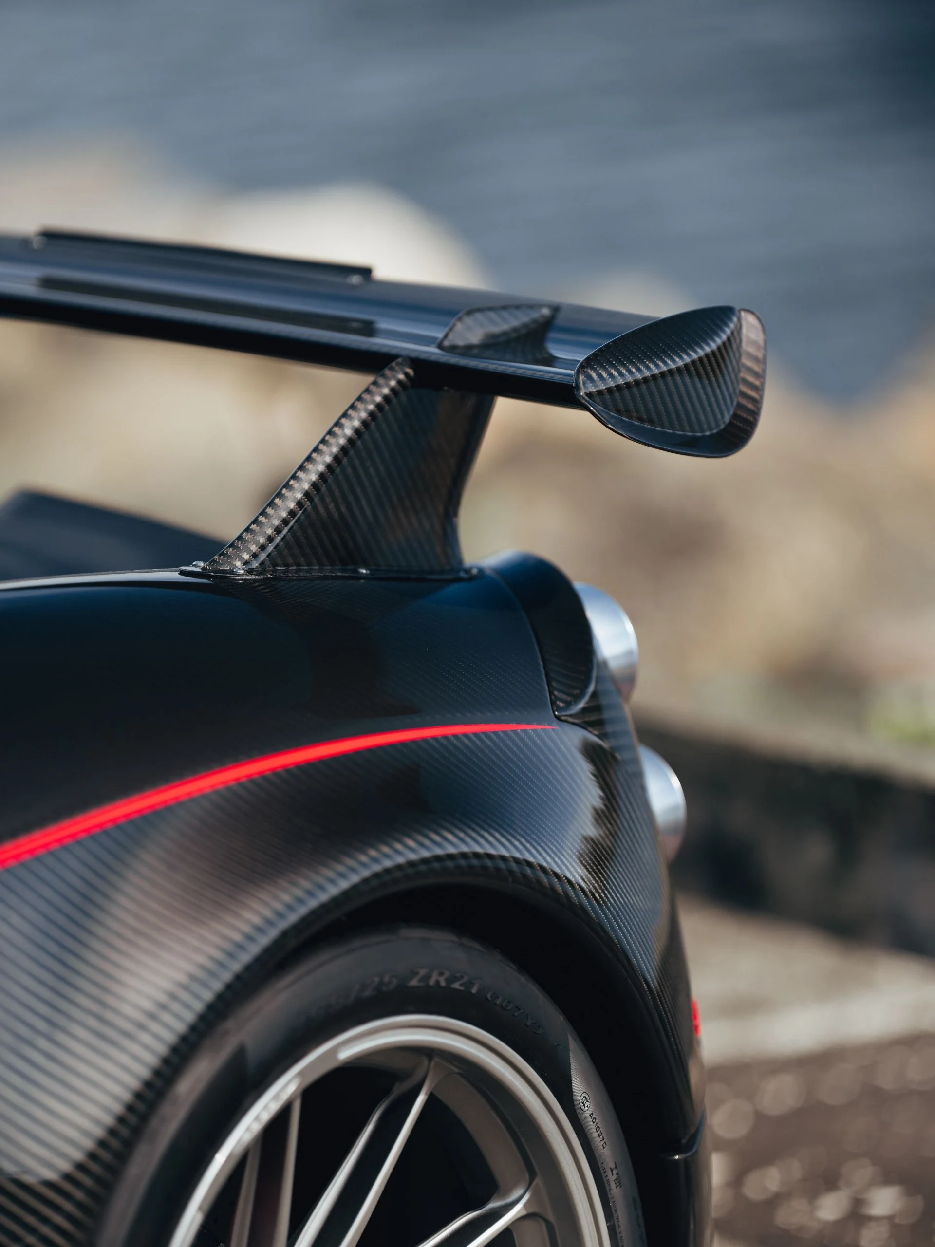 mph011_1678158175_Used_2014_Pagani_Huayra_Coupe_1778355698_07eeeb9a4a