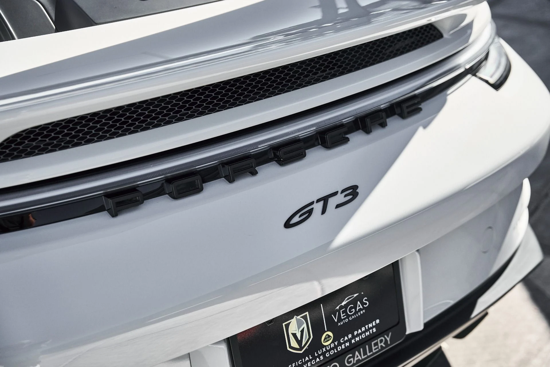 mph011_1684784437_Used_2024_Porsche_911_GT_3_1774056863_21260ab631