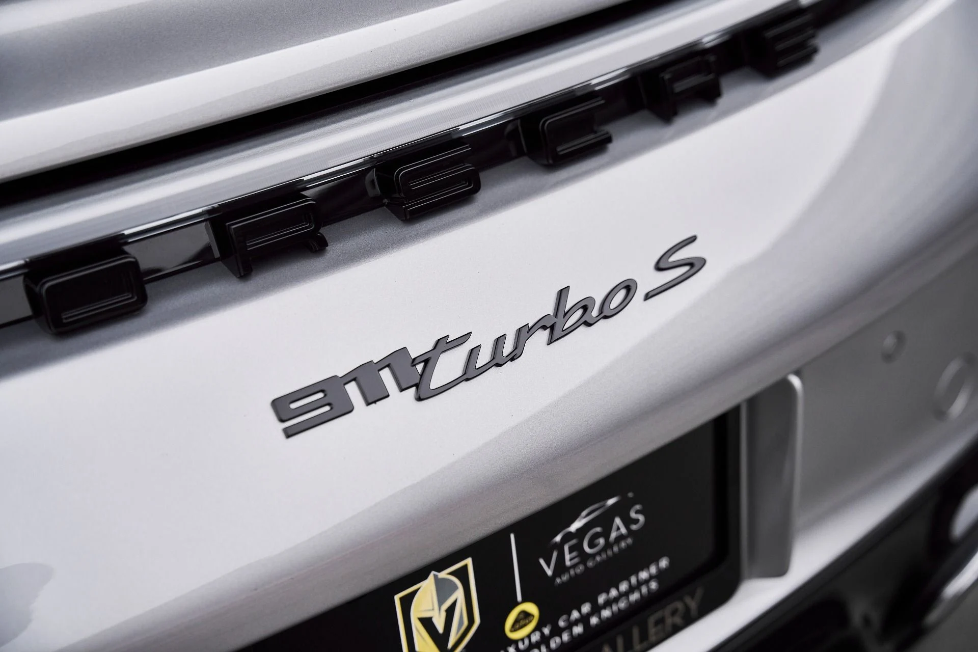 mph011_1690734905_Used_2025_Porsche_911_Turbo_S_1770776342_6ddbc2dd29