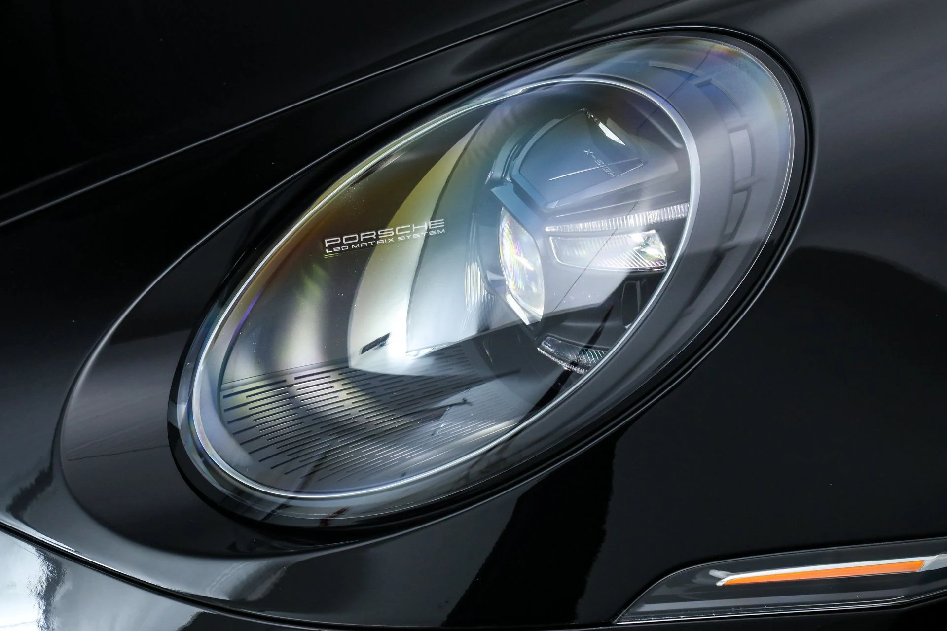 mph011_169720962_f6246960e8db9945fe3f9b200a2c1bcc_bc30976fe7